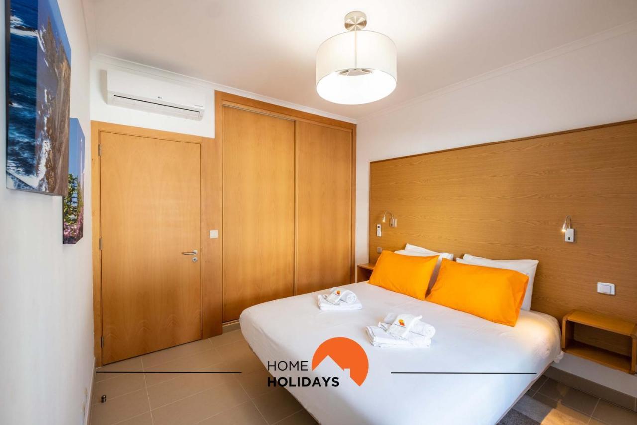 Apartment #021 Oldtown, Sea View, Pool, Private Park
