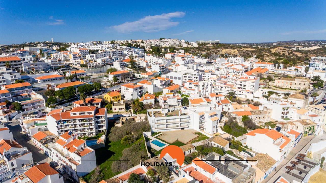 #021 Oldtown, Sea View, Pool, Private Park