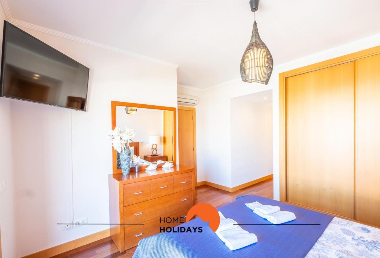 #076 Stunning&modern Near Newtown, Pool Ferienhaus