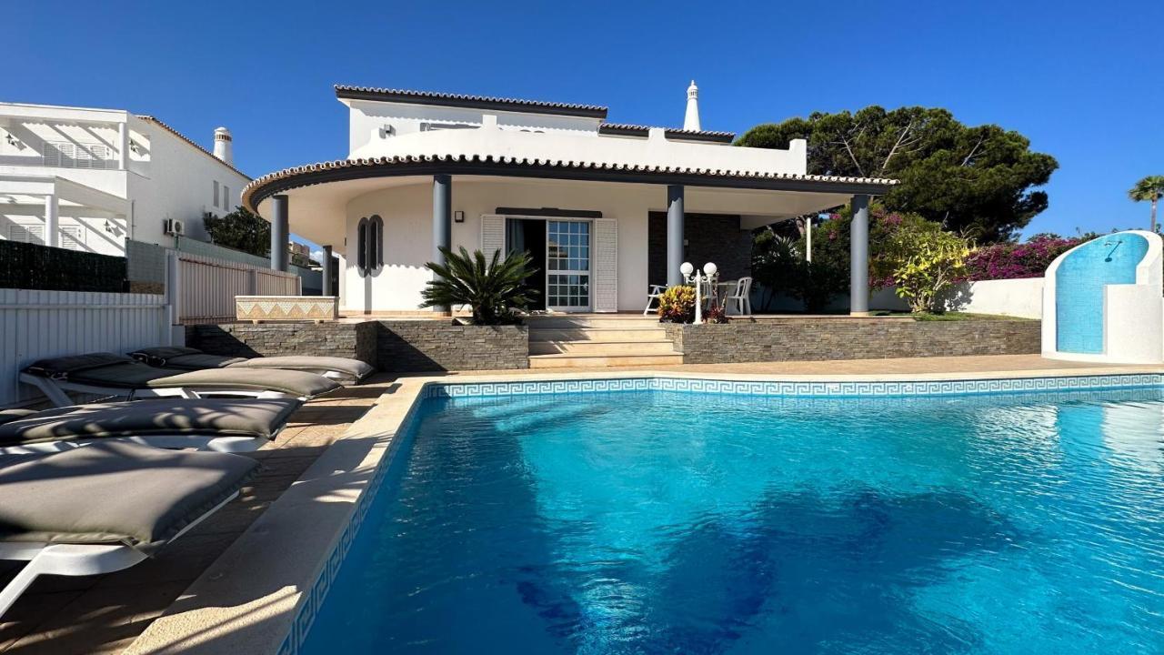Vivenda Catavento V5 Piscina E 100mt Da Gale * Albufeira