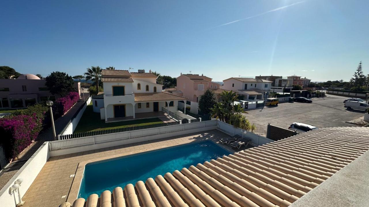 Vivenda Catavento V5 Piscina E 100mt Da Gale * Albufeira