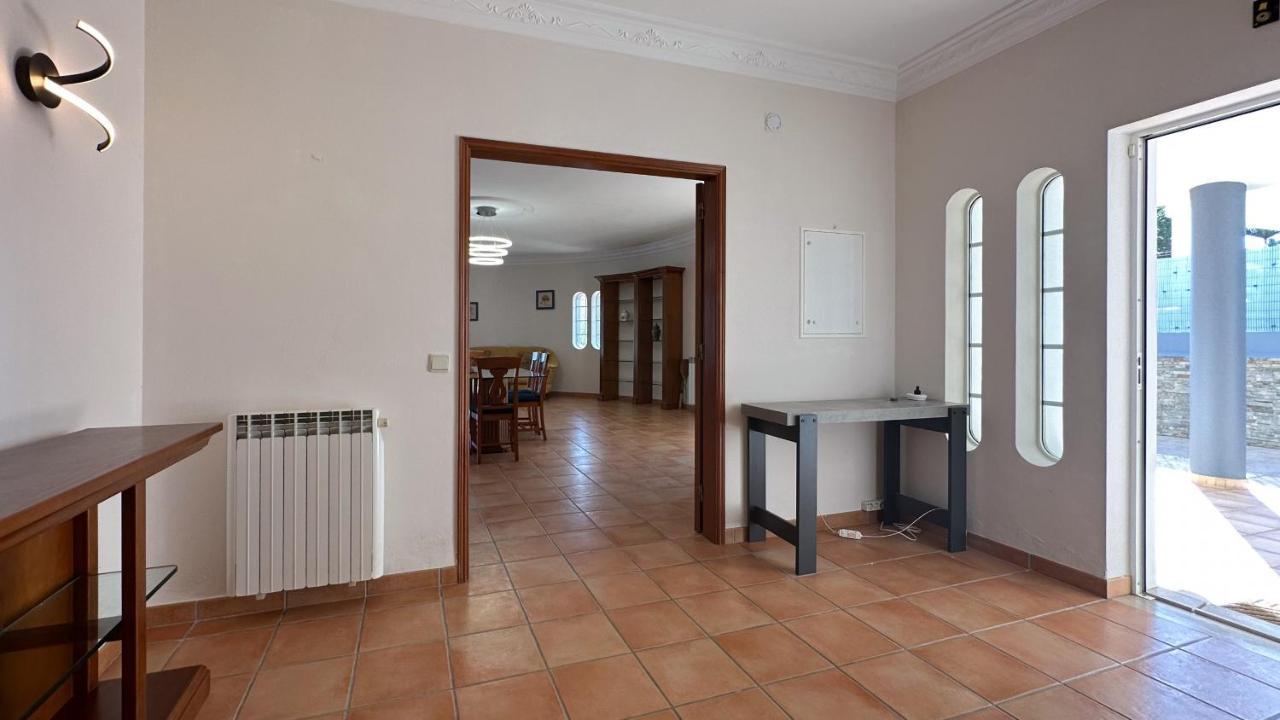 Villa Vivenda Catavento V5 Piscina E 100mt Da Gale *