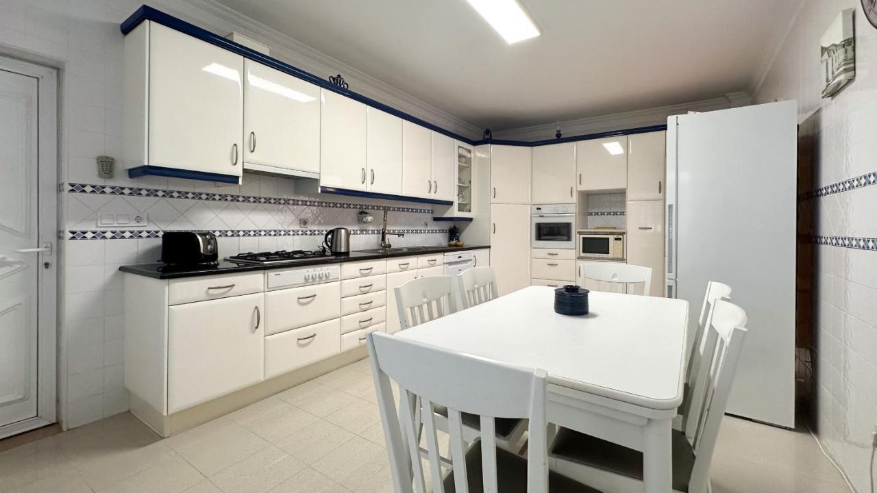 Villa Vivenda Catavento V5 Piscina E 100mt Da Gale