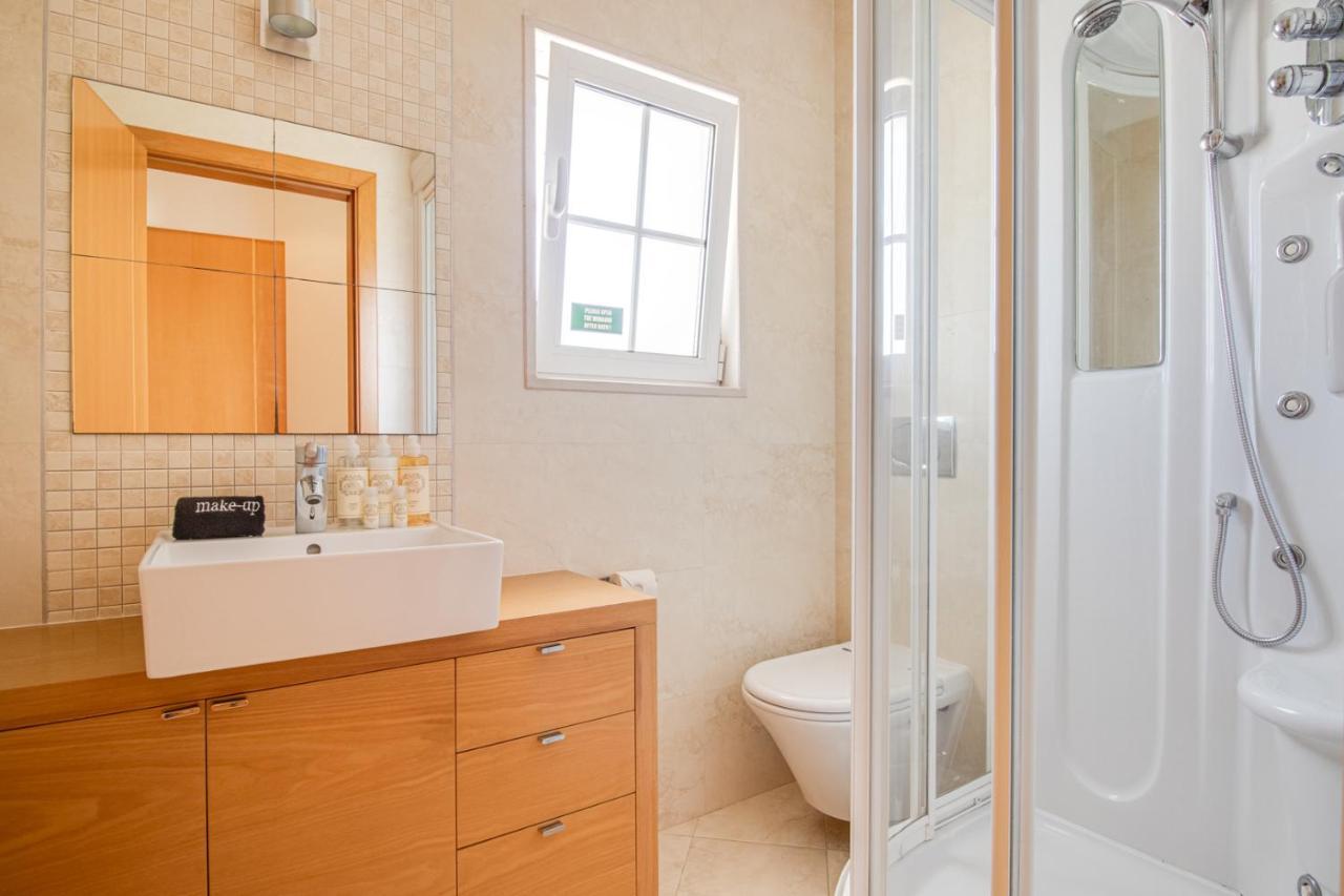 Villa Private Deluxe 3bd Pool Wi-fi Ac Bbq