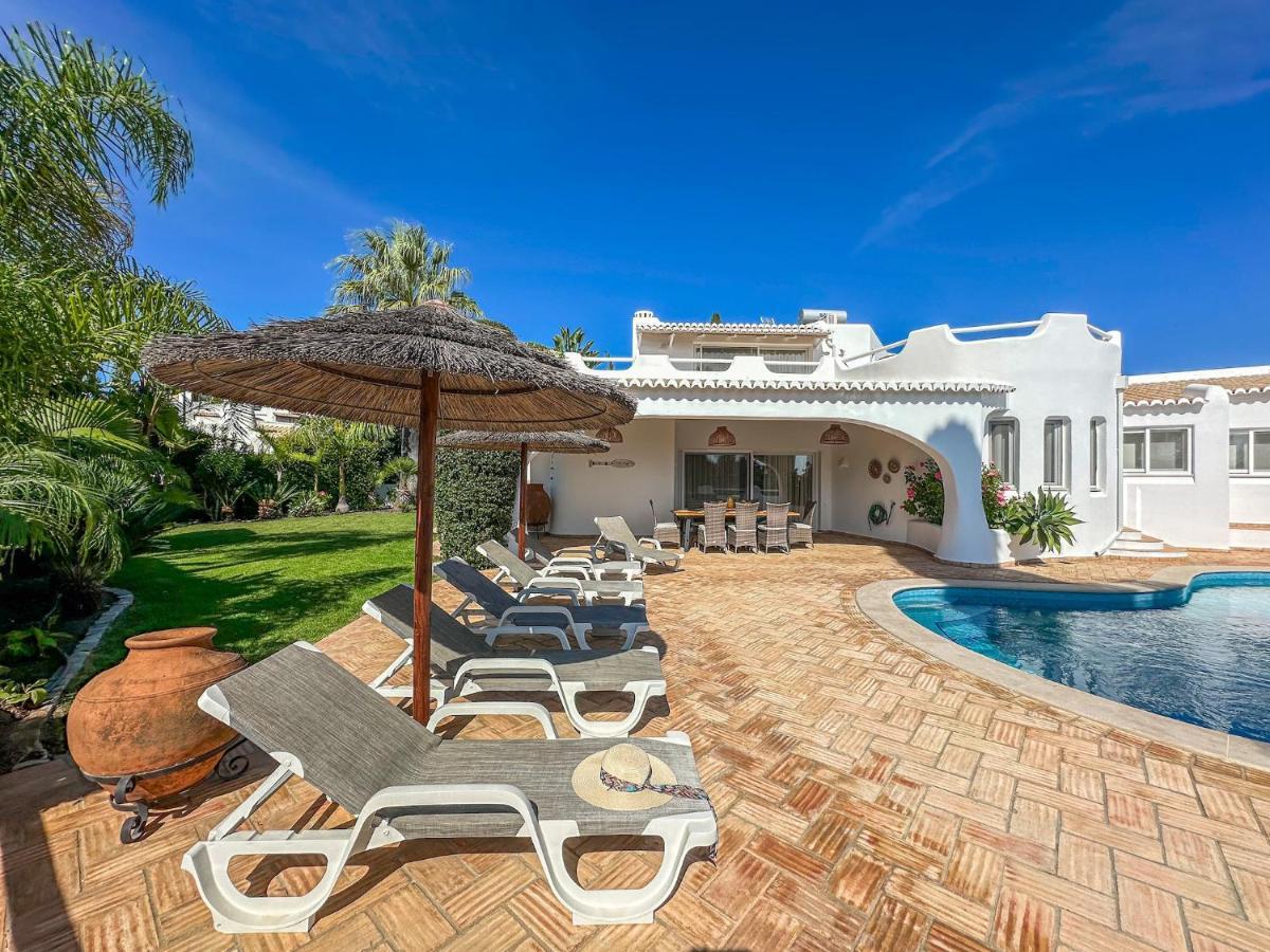 Villa Luxury Heated Pool, Walk To Sao Rafael Beach, Albufeira