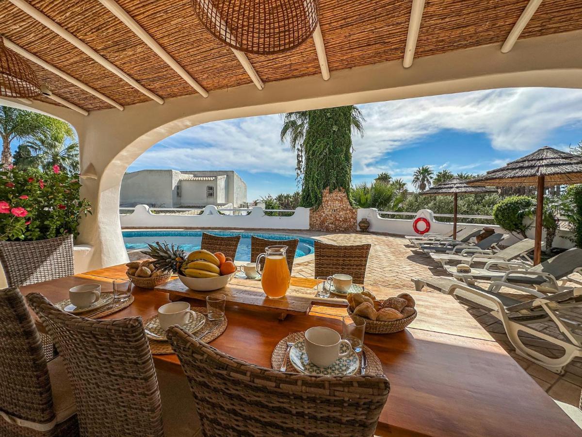 Villa Luxury Heated Pool, Walk To Sao Rafael Beach, Albufeira