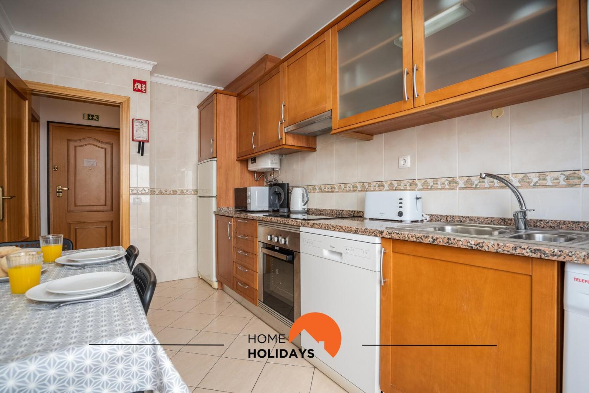 #001 Verissimo Flat By Holidays Albufeira