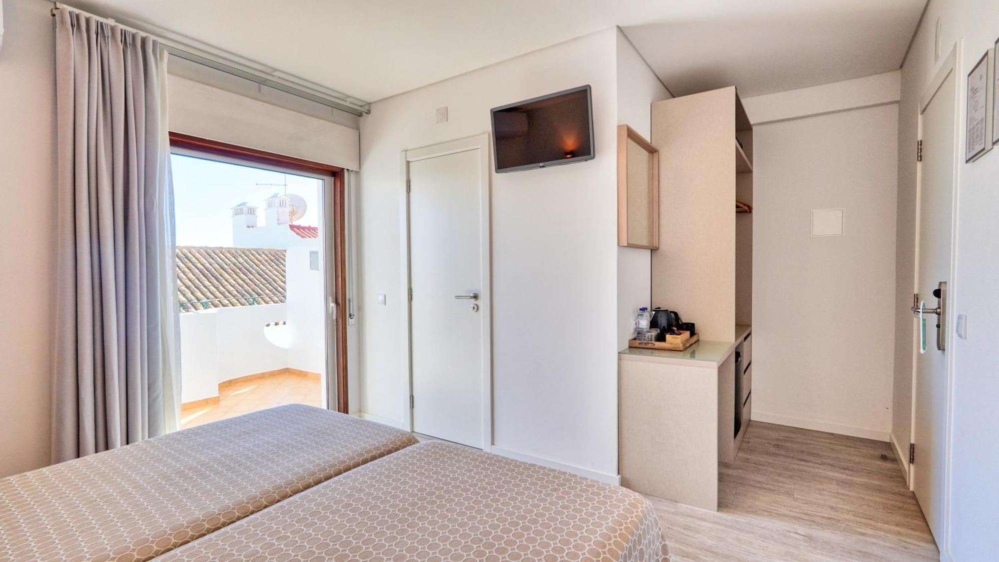 Dianamar Guest house *