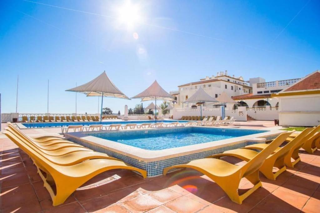 Apartamento Vista Mar Piscina