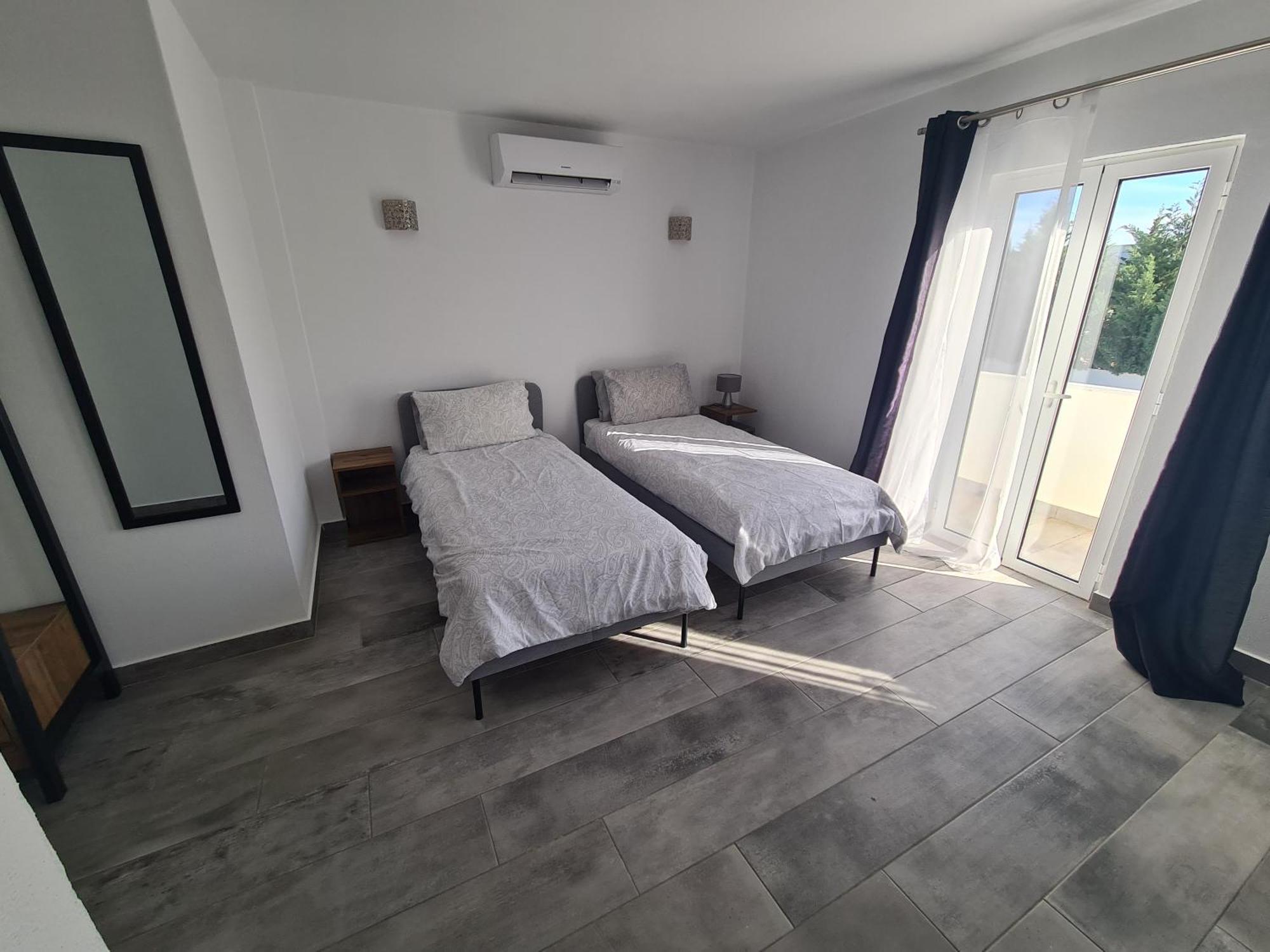 Pousada Oura - Large - Private Pool - 5 Bedrooms