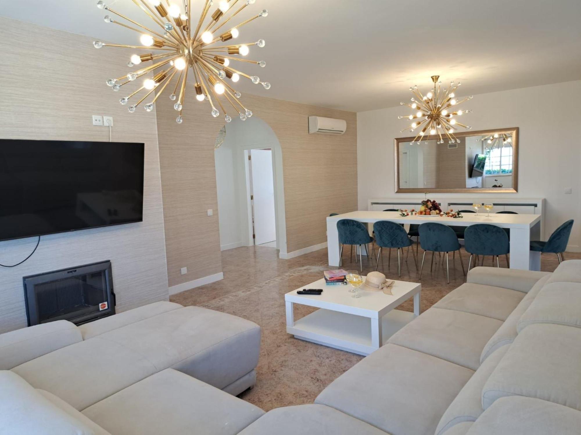 Lima By Interhome
