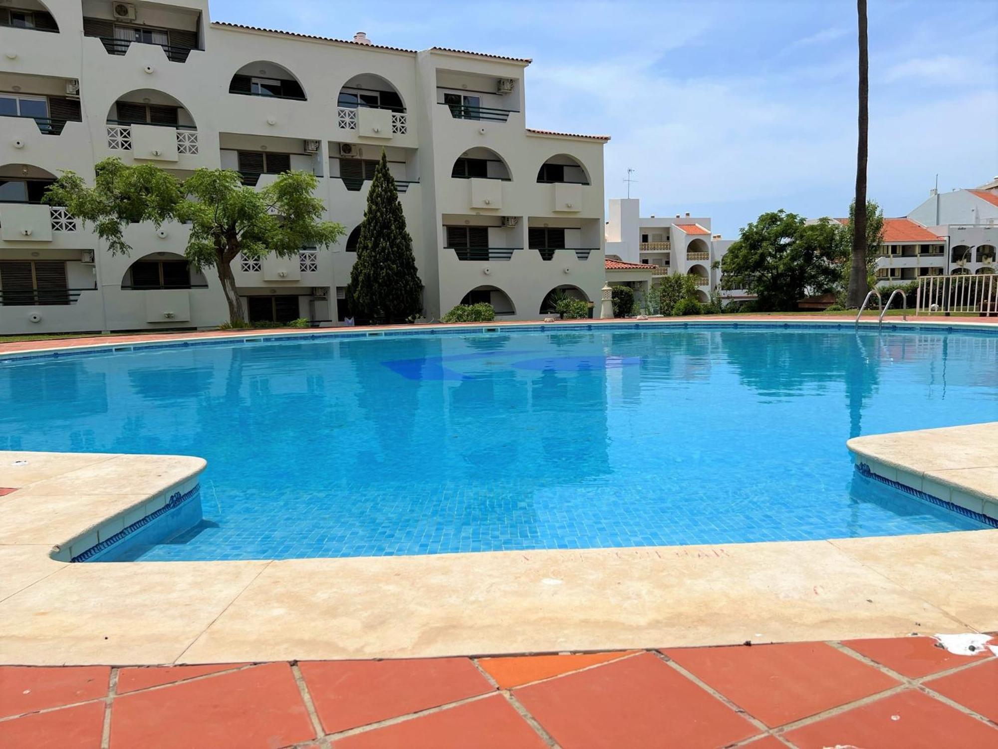 Twins 3 With Pool By Homing Albufeira