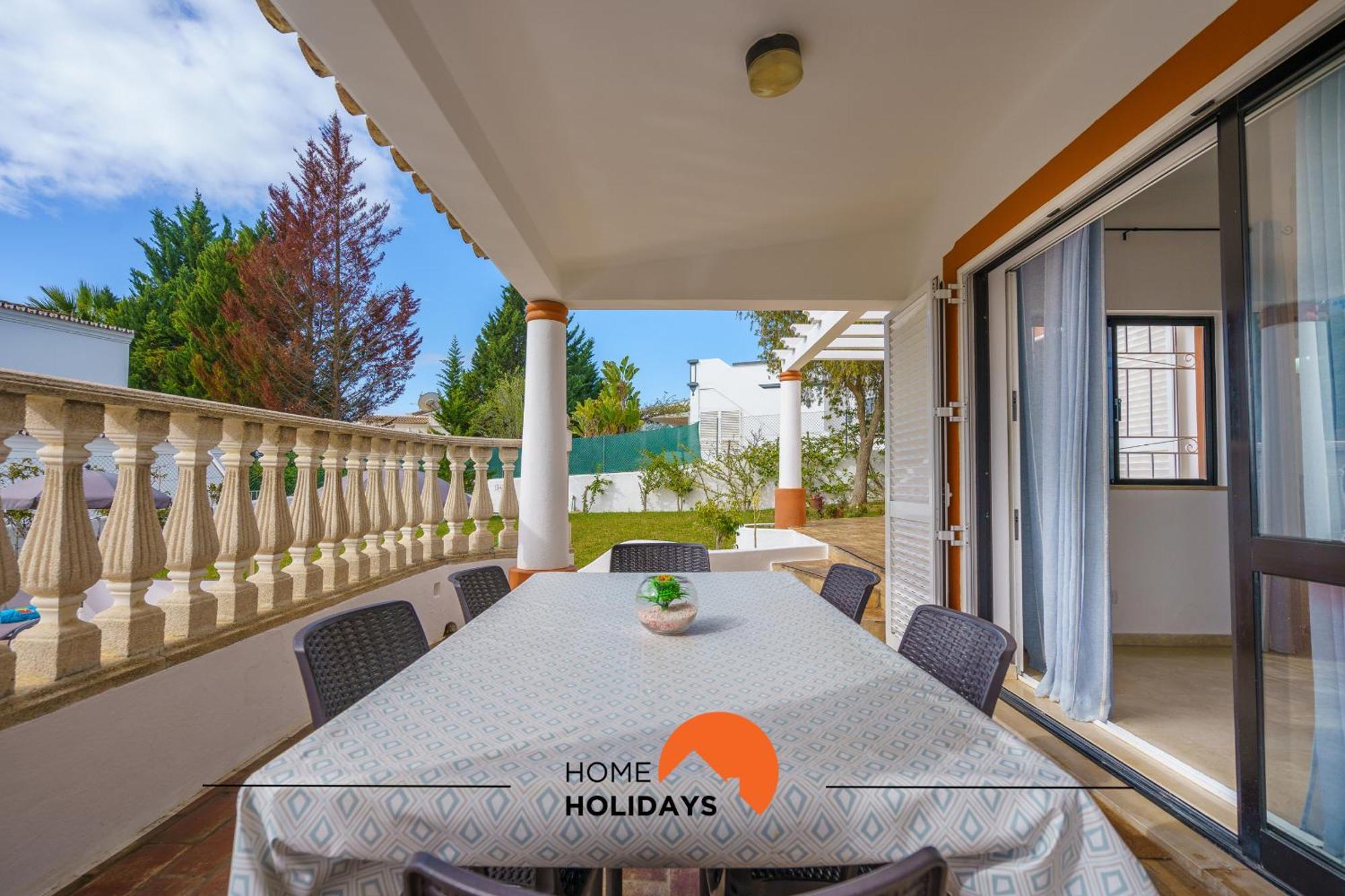 #207 Haja Saude By Holidays *