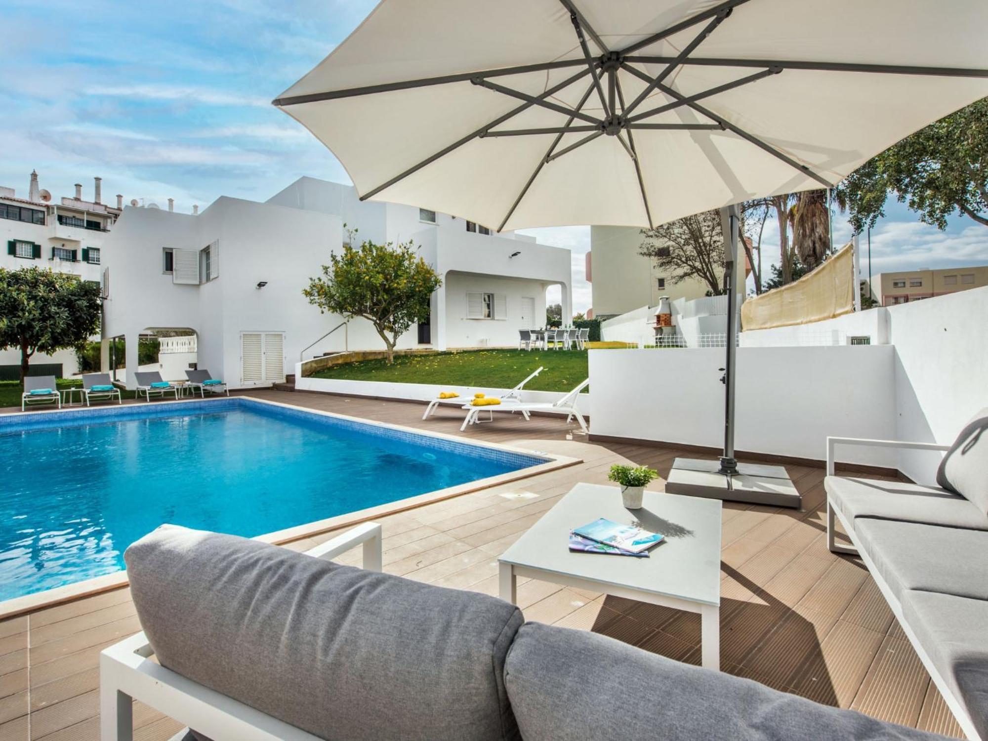 Lima By Interhome