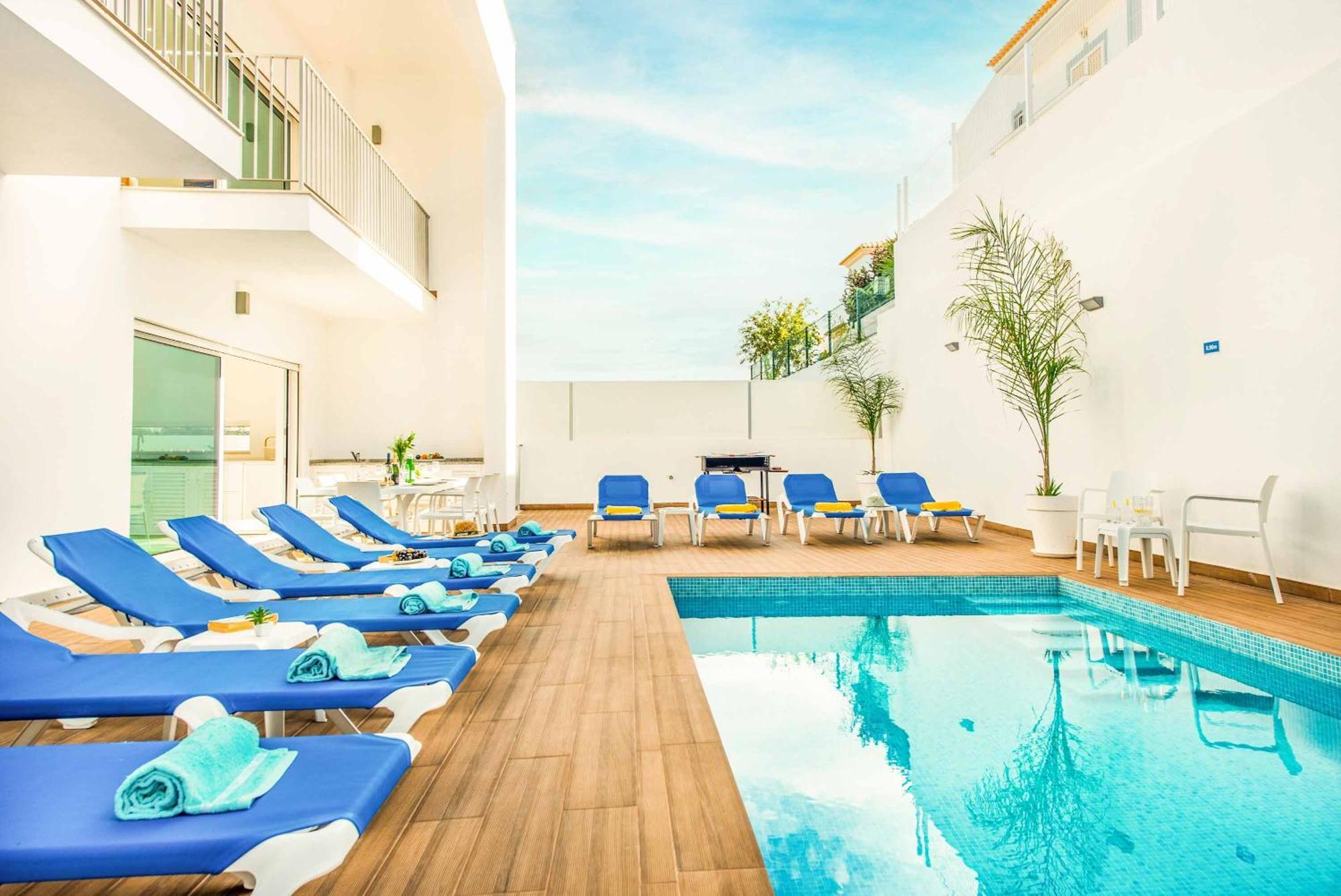 Villa Aventura *