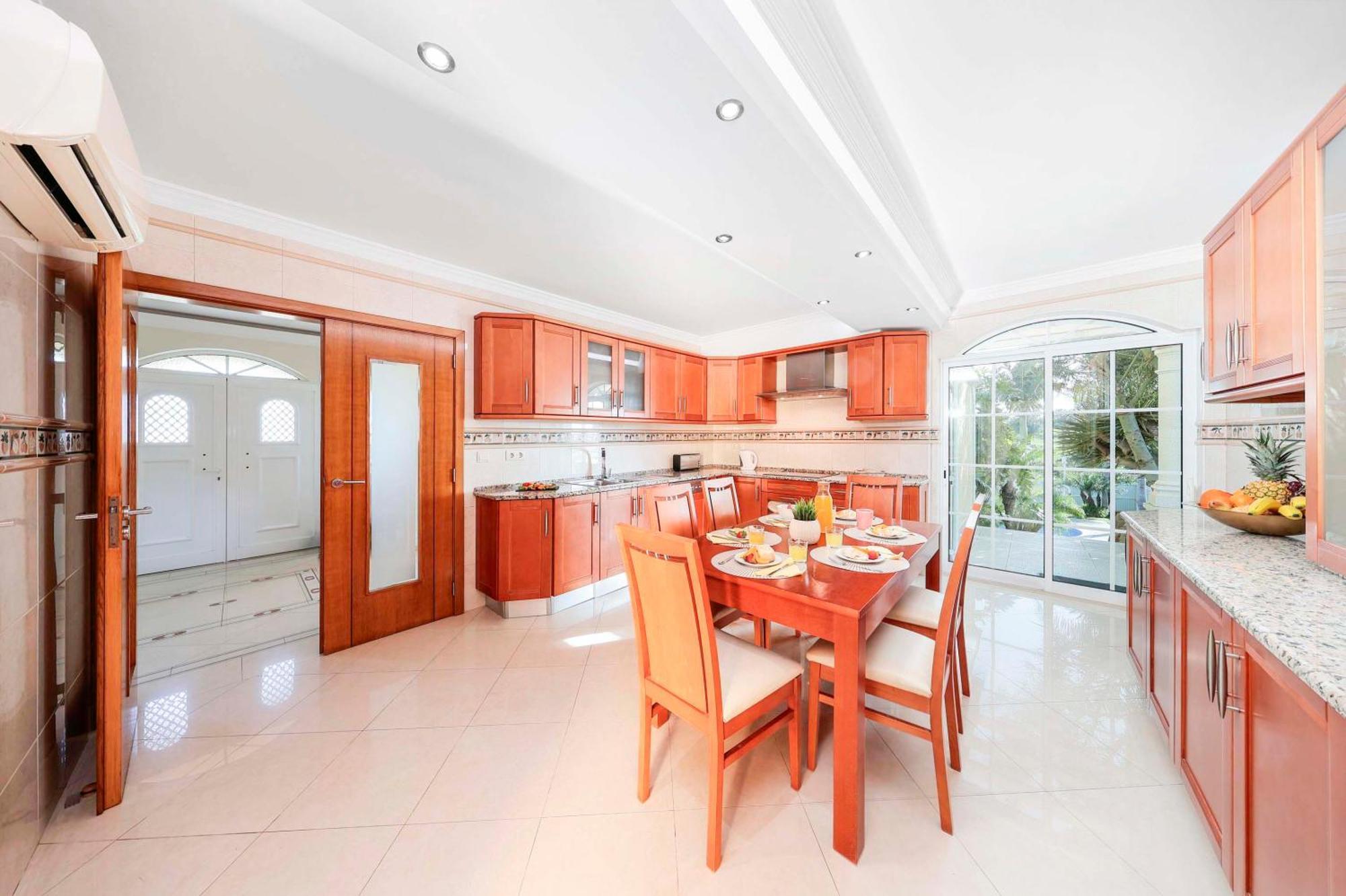 Ocean Bliss By Algarve Vacation Villa Albufeira