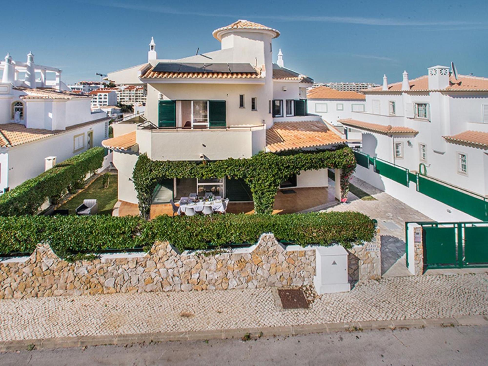 Monteiro By Interhome Albufeira