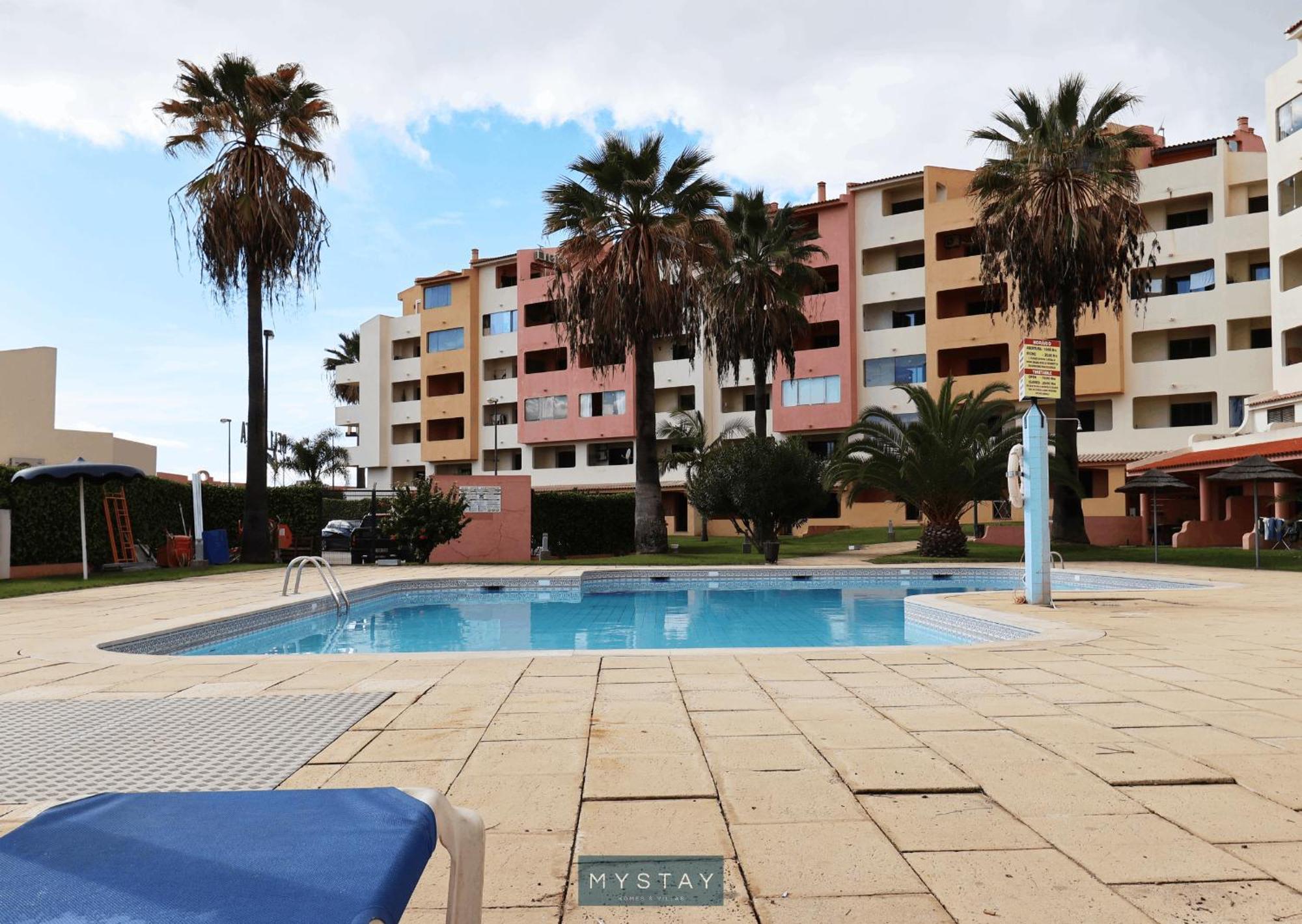 Mystay - Bellavista Pool & Apartamento *