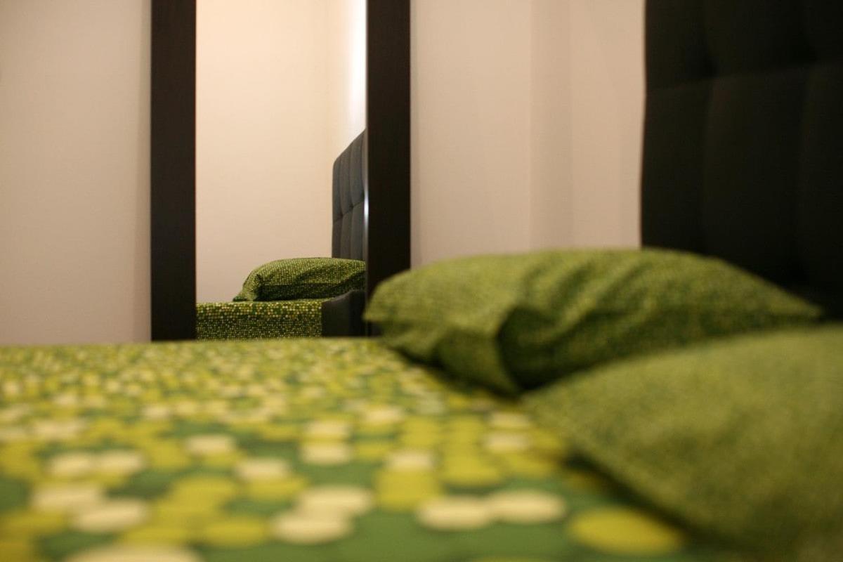 Geneve Old Town Apartment *