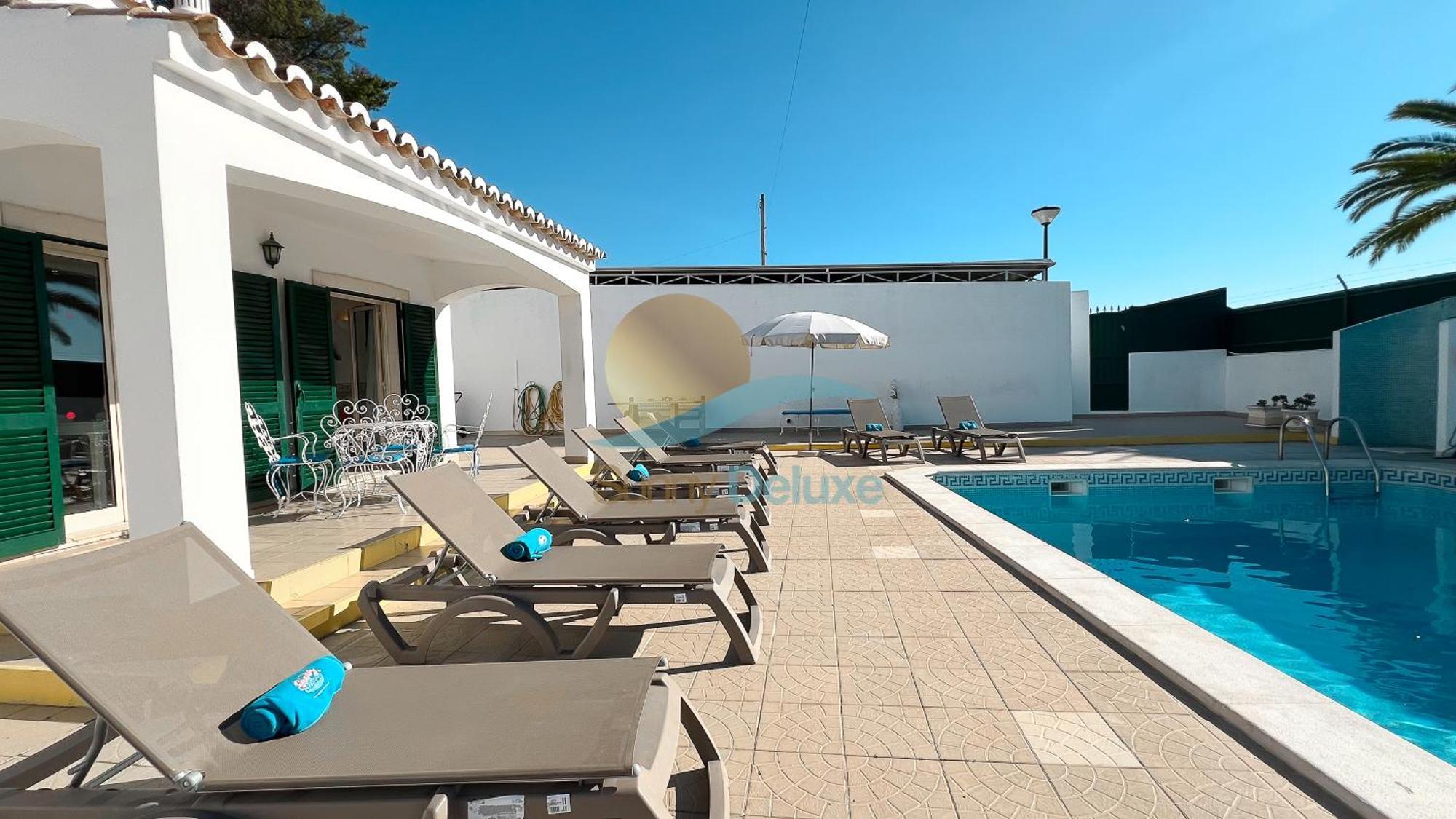 Bea By Sunny Deluxe Holiday home *