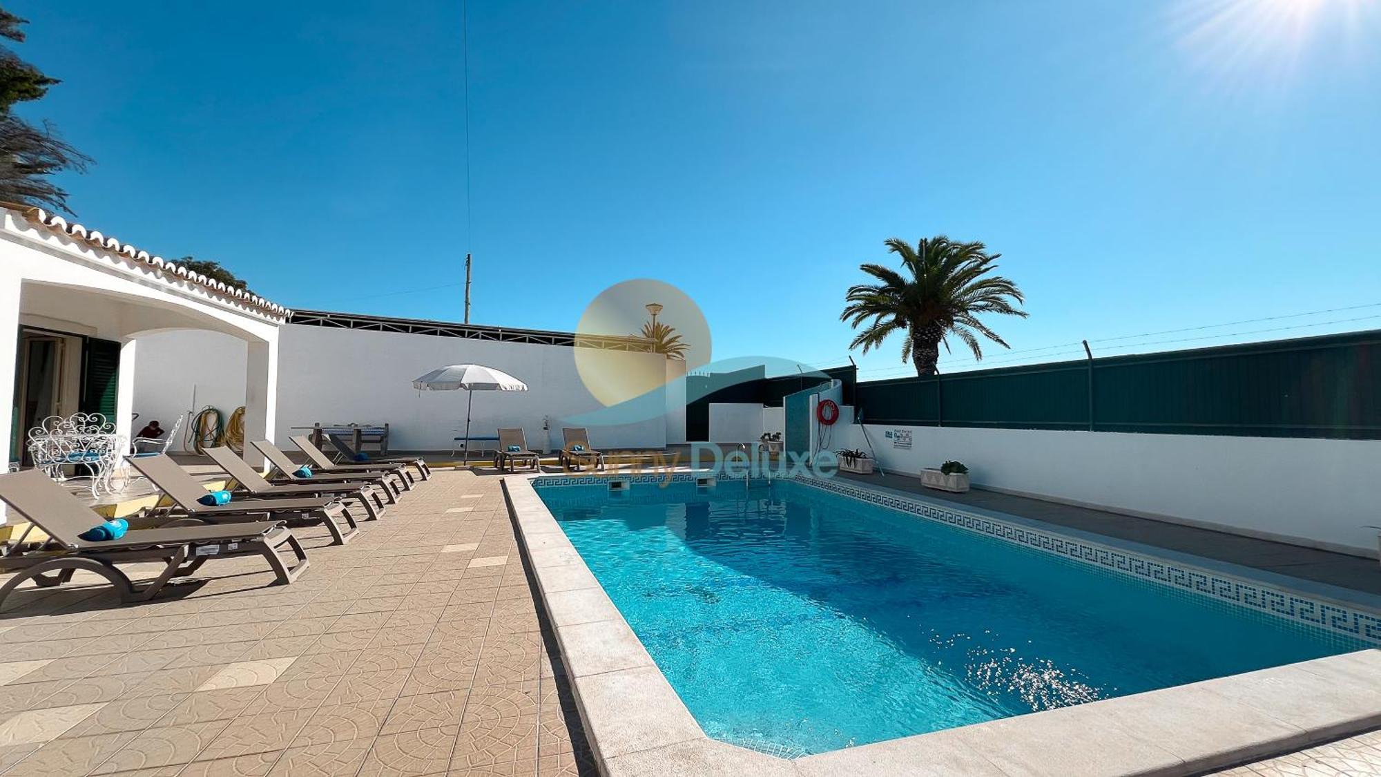 Bea By Sunny Deluxe Holiday home *