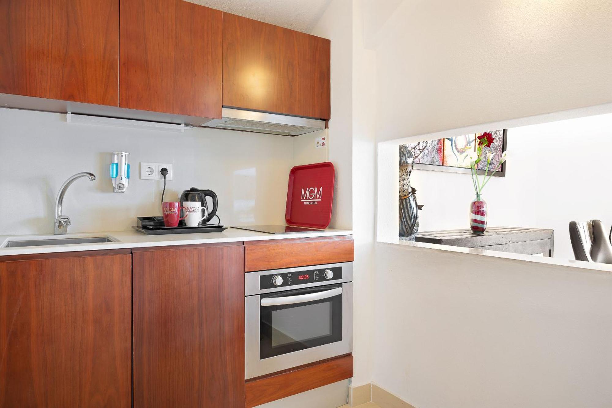 Aparthotel Grand Muthu Oura View Beach Club Albufeira