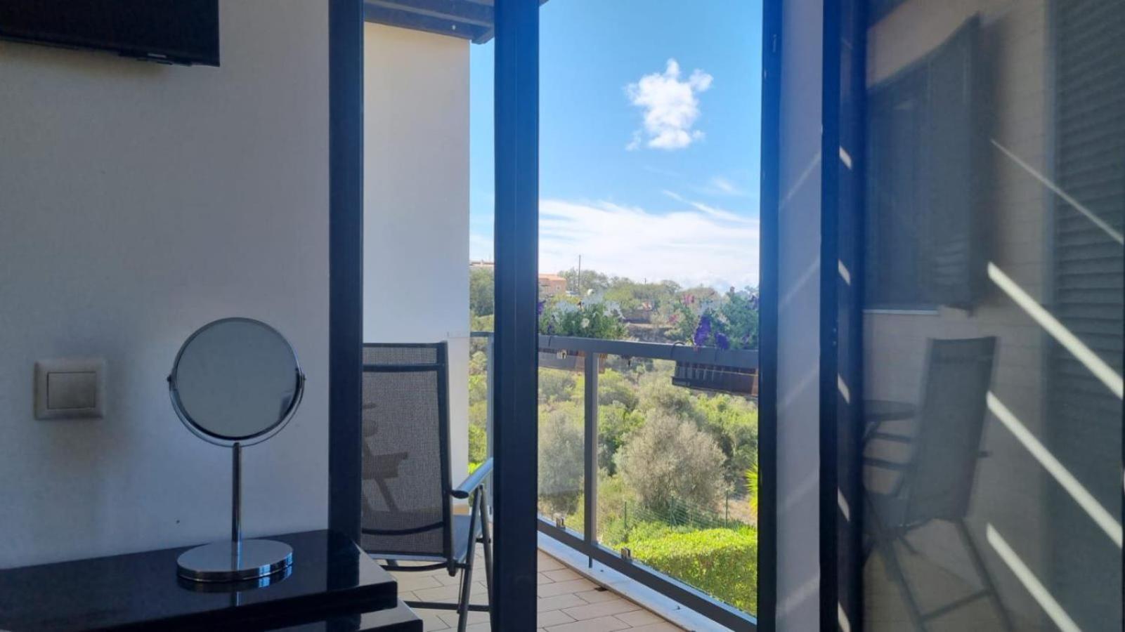 Ocean View Residences 3 Bedroom Villa's Sea View Albufeira