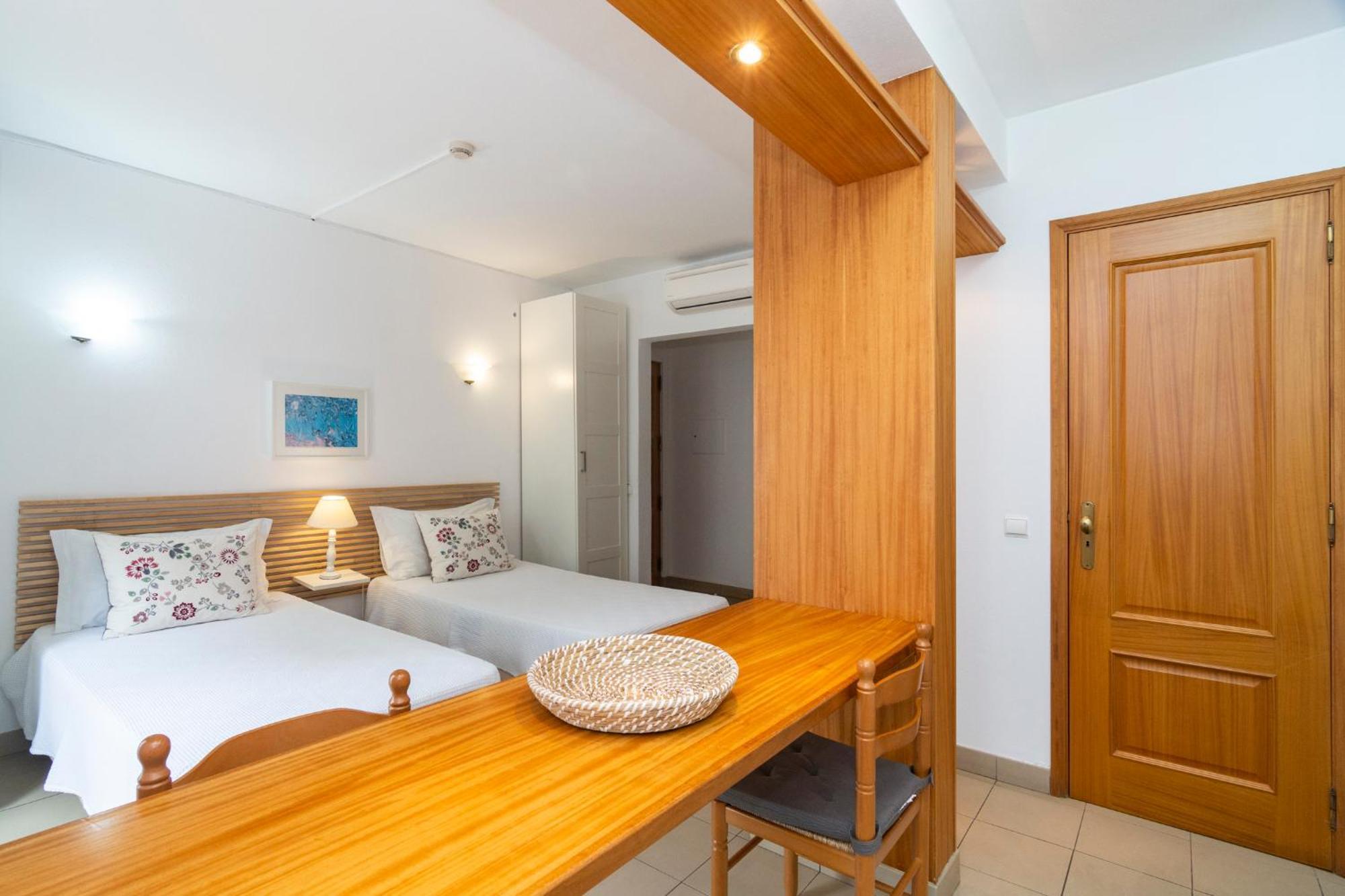 Rossio Mar Aparthotel 2*