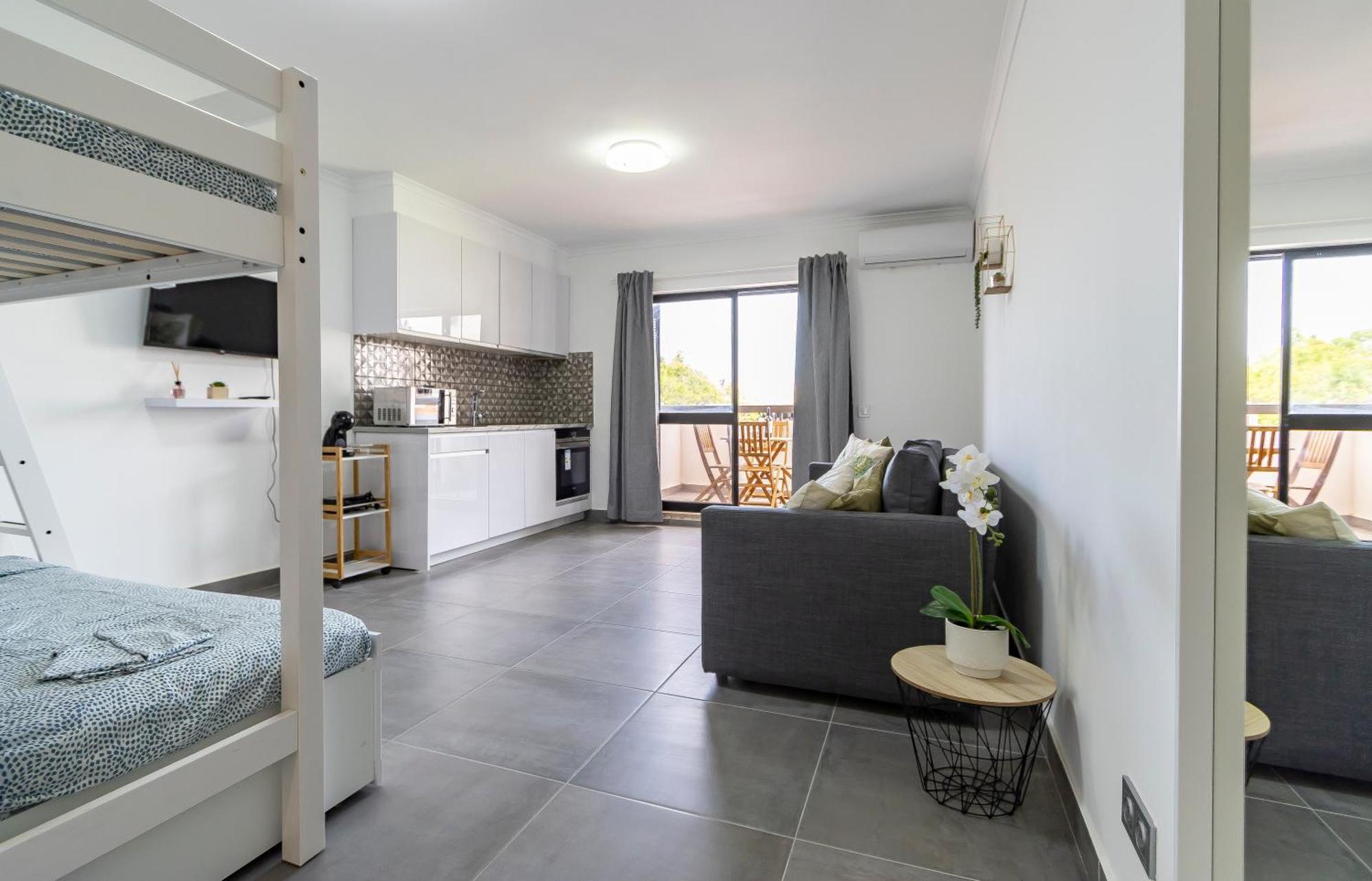 Excellent Oura Appartement