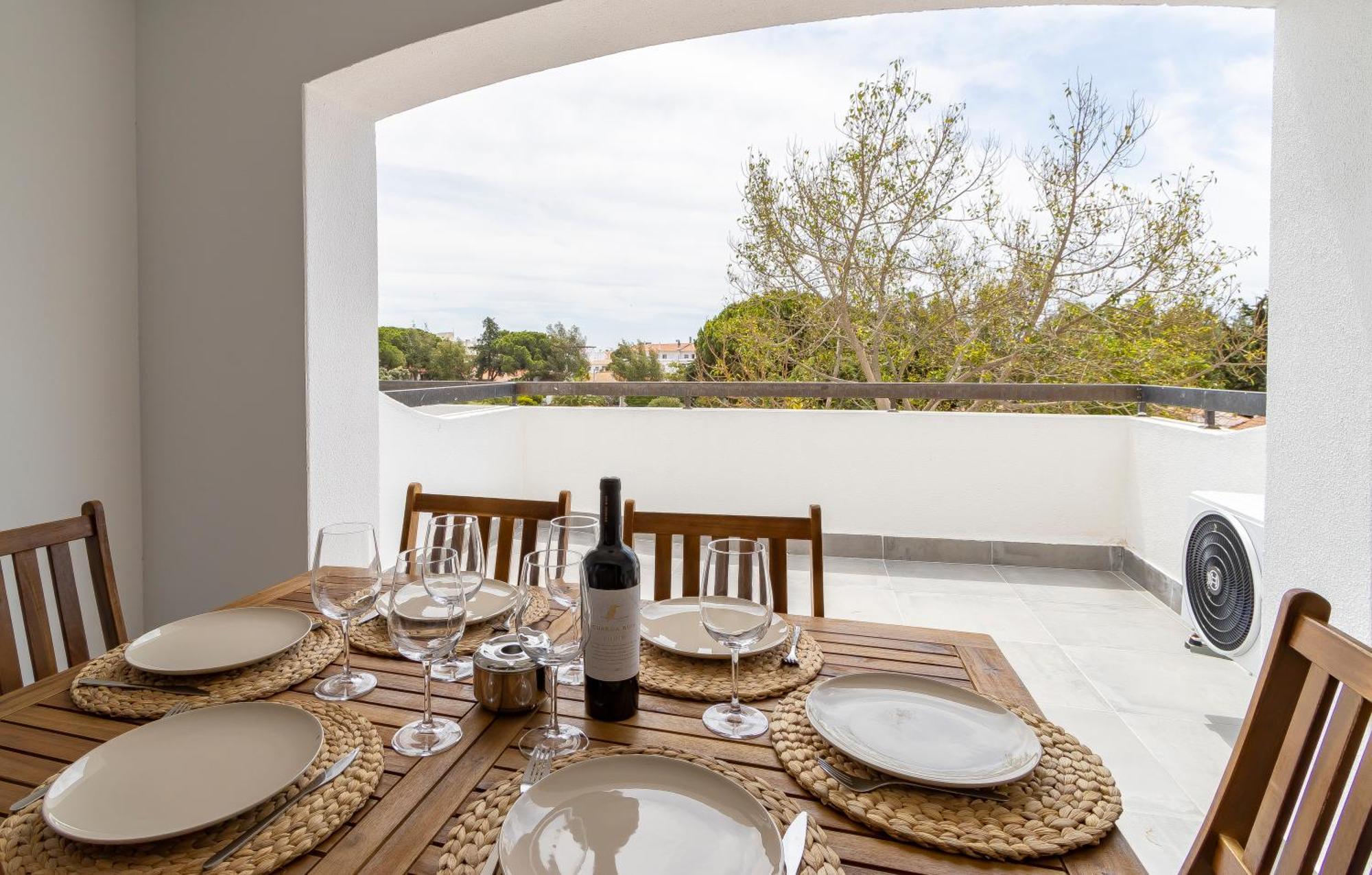 Excellent Oura Appartement Albufeira