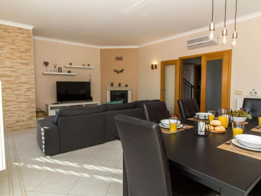 Casa de Férias Balaia Mar House - Sea View & Playground & Garage & Bbq & *