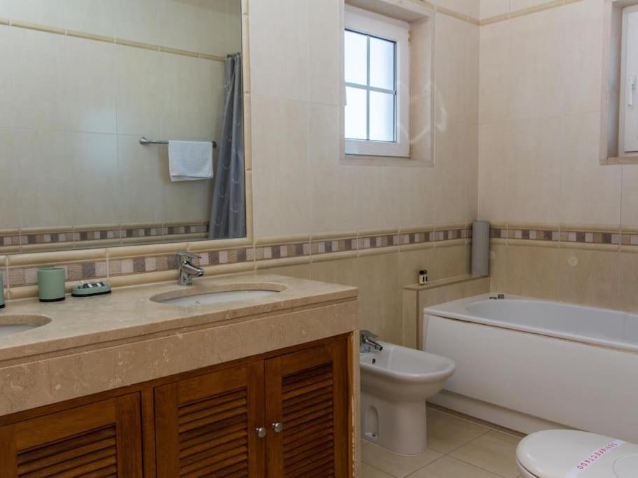Balaia Mar House - Sea View & Playground & Garage & Bbq & Casa de Férias Albufeira