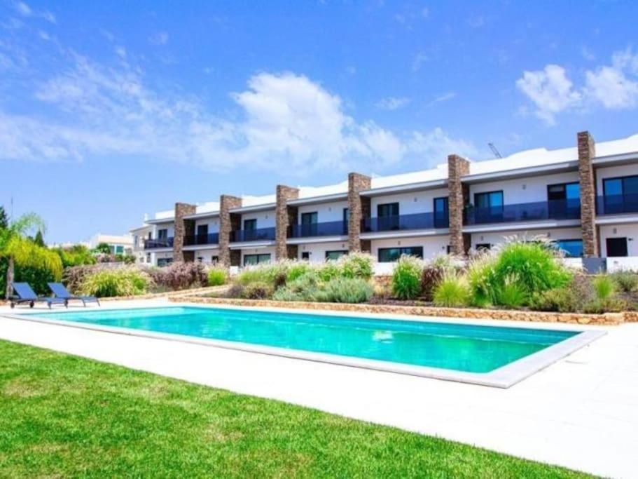 Villa Bonjour House - Sea View & Pool And Garden & Bbq Albufeira