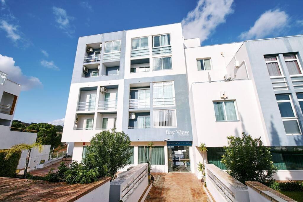 Bay View Andrea Mit Meerblick Und Pool Apartment Albufeira
