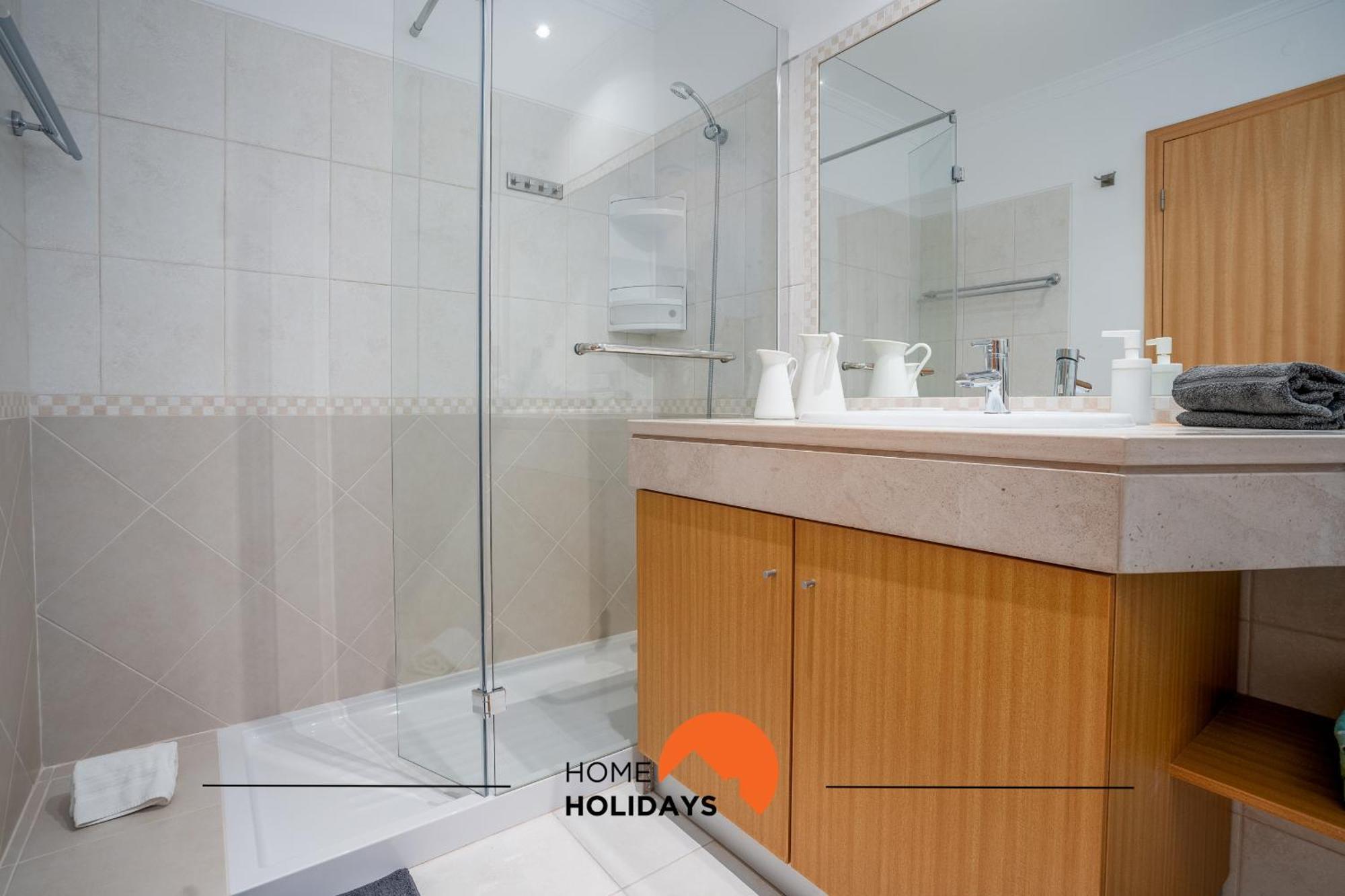 #093 Vista Ondas By Holidays Albufeira