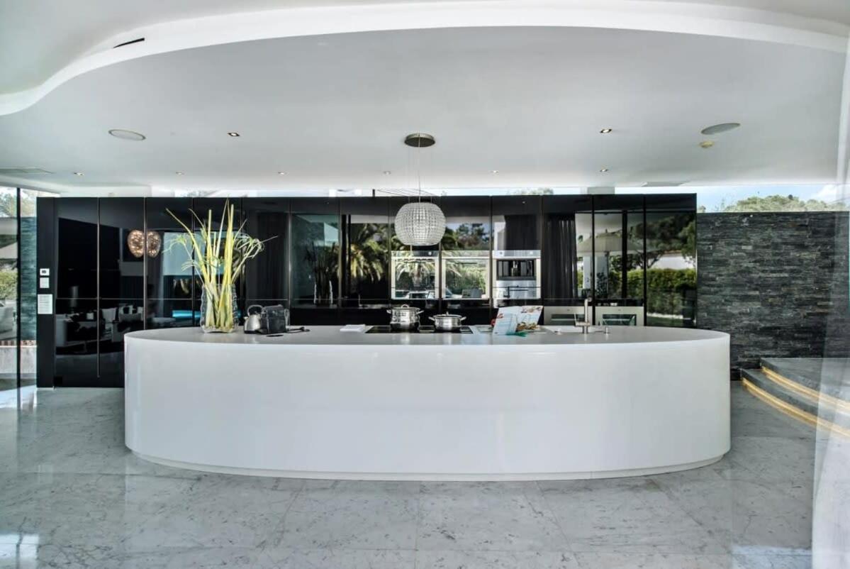 Orla Deluxe Luxury With Geo-thermal Swimming Pool Casa de férias Albufeira