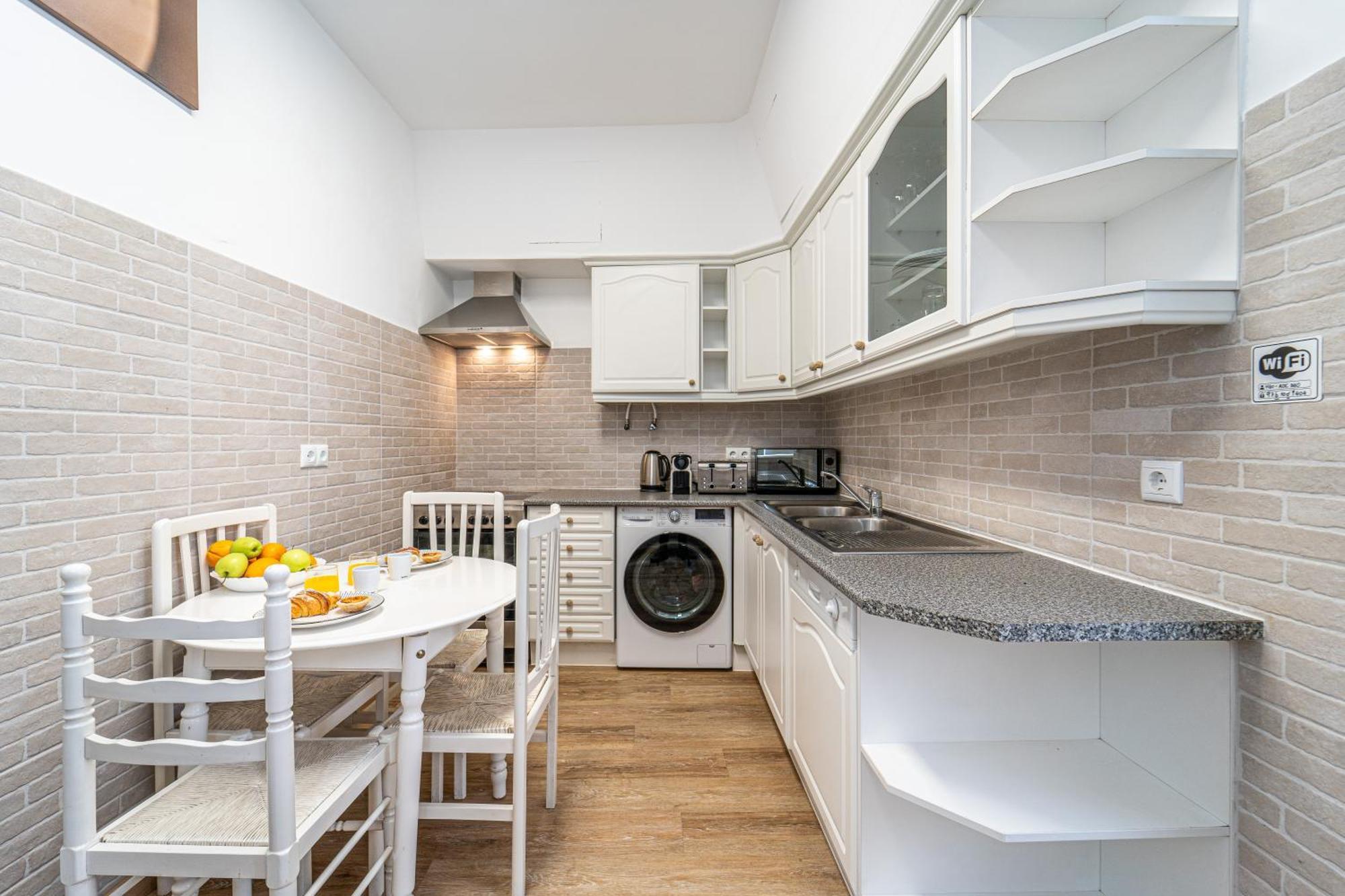 Homestay Lost Lobster Albufeira