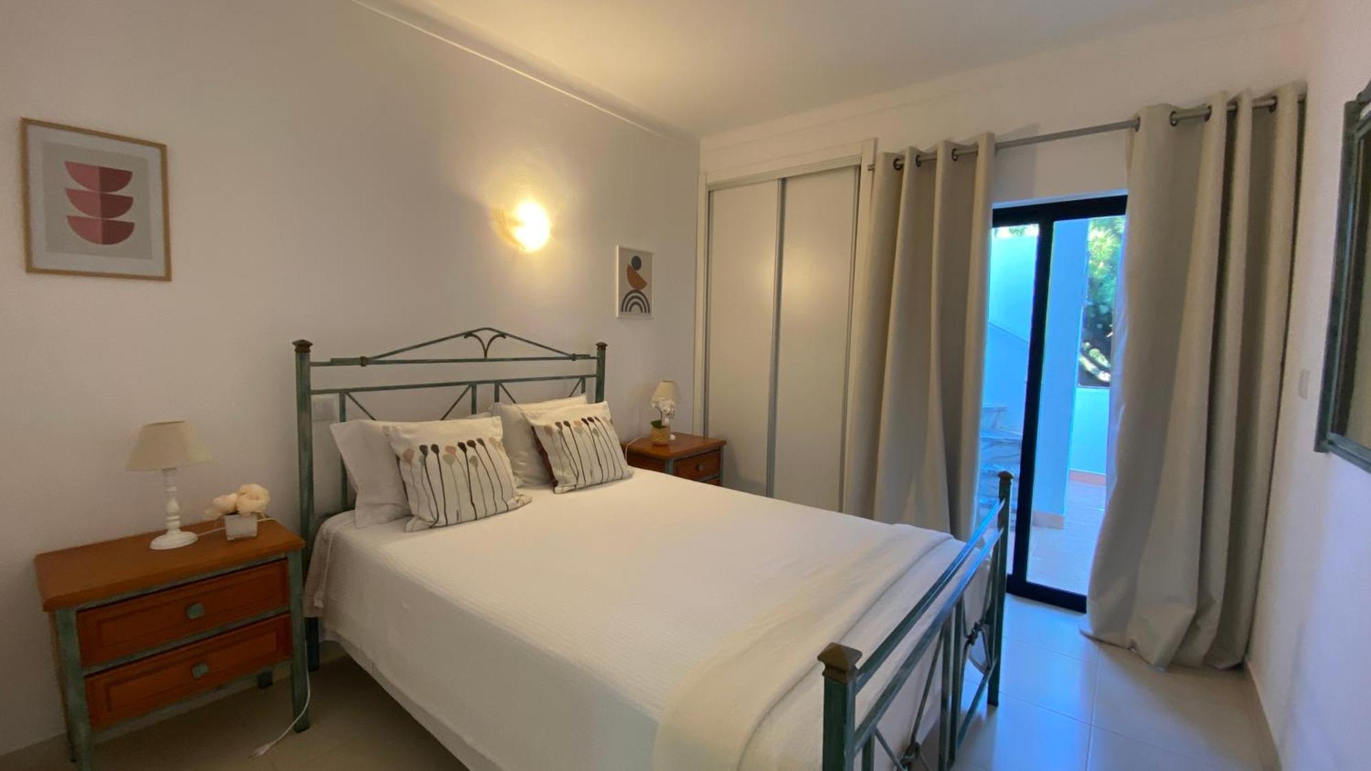 Green Paradise T2 With Pool Rooftop Albufeira