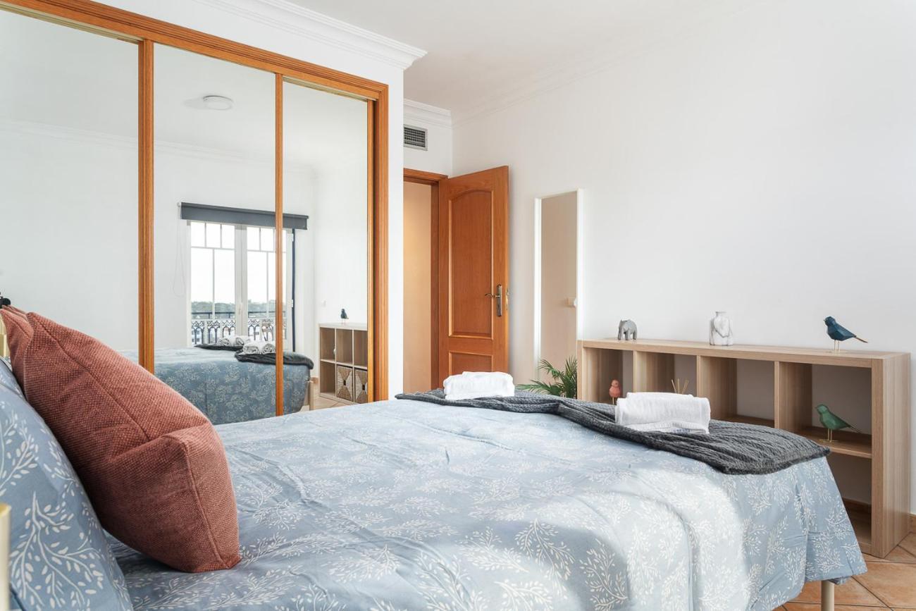 Wonderful Flats With Pool By Host Wise *