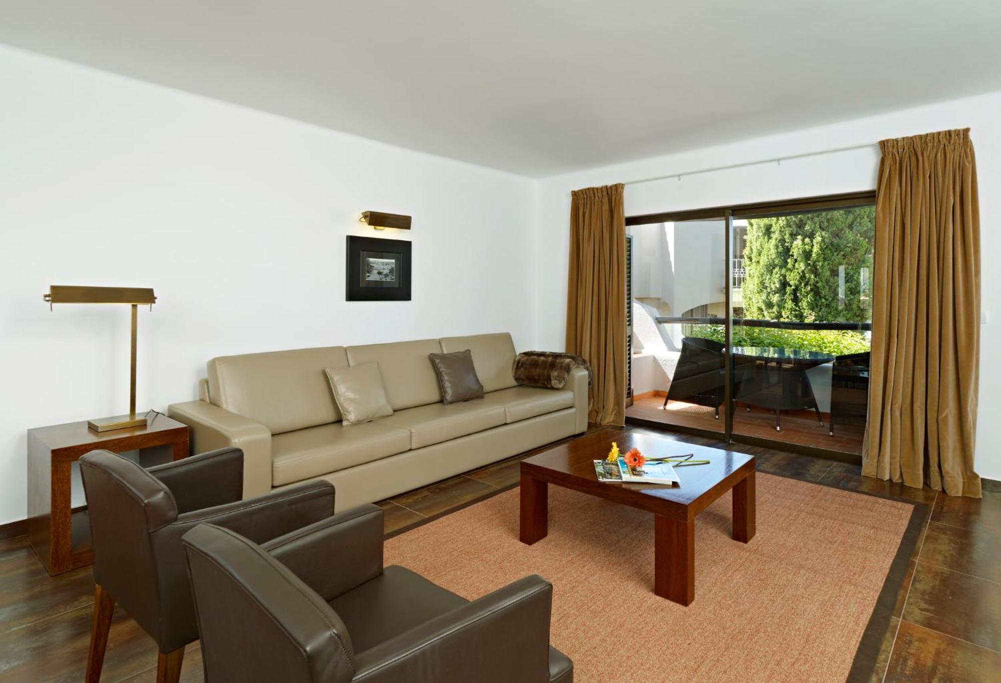 Villa Sao Rafael Holidays *