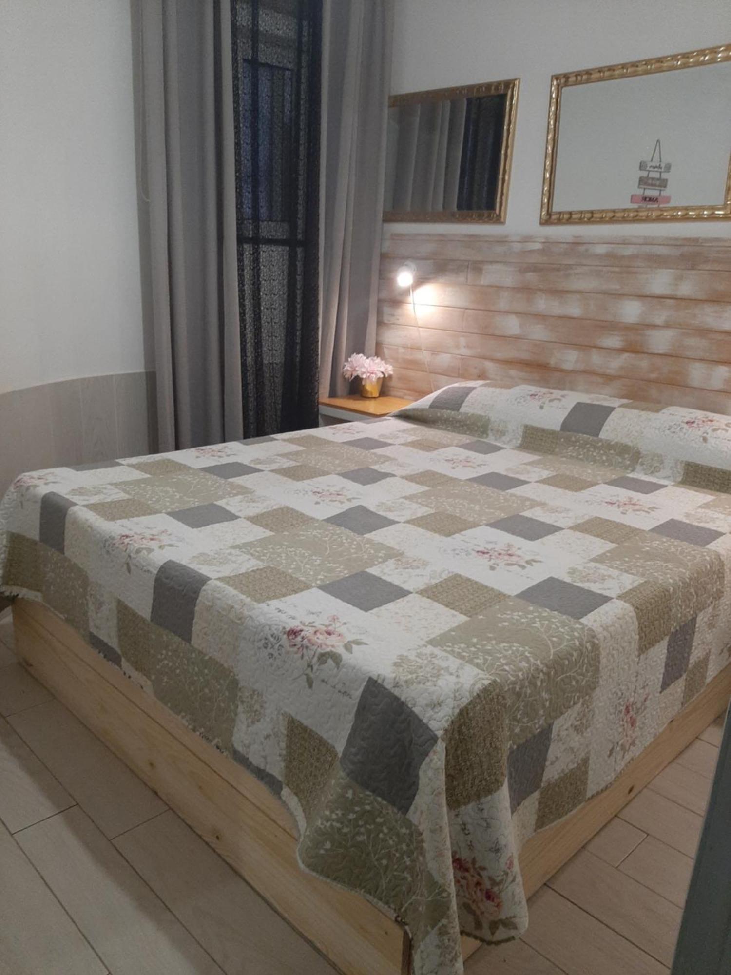 Charming Olhos De Agua Apartment
