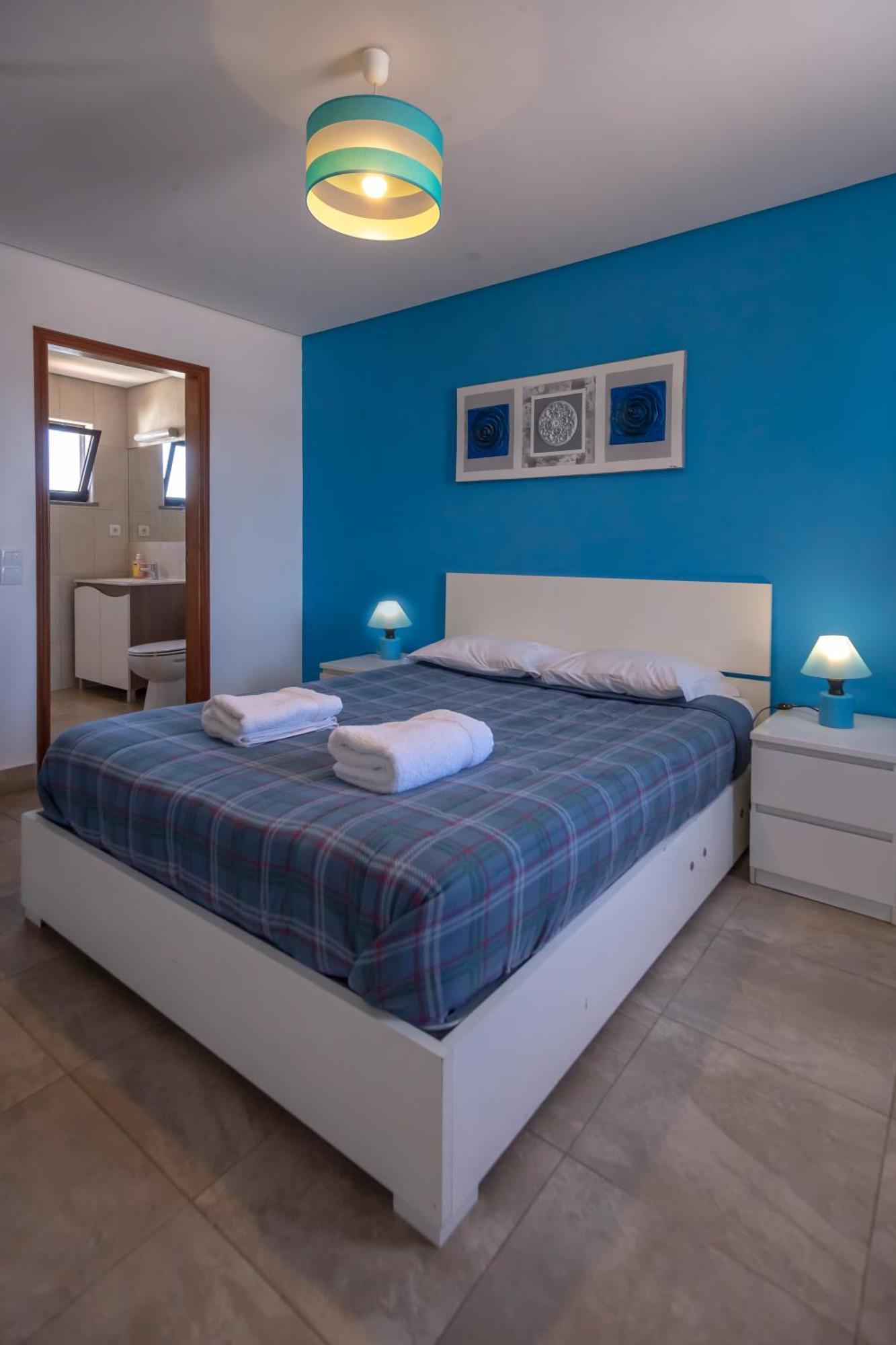 ★ Sea View ★ 1 Minute To Oldtown And ★ Albufeira