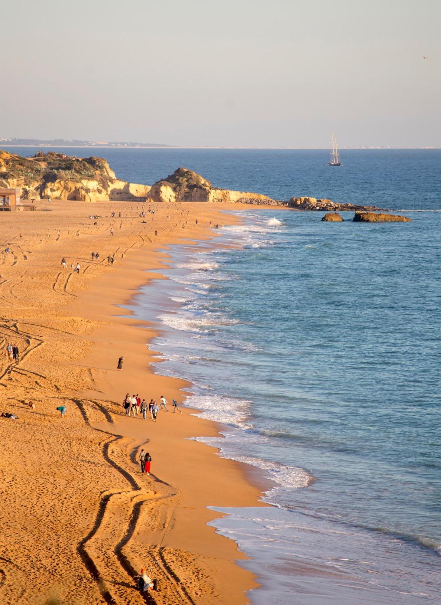 ★ Sea View ★ 1 Minute To Oldtown And ★ * Albufeira