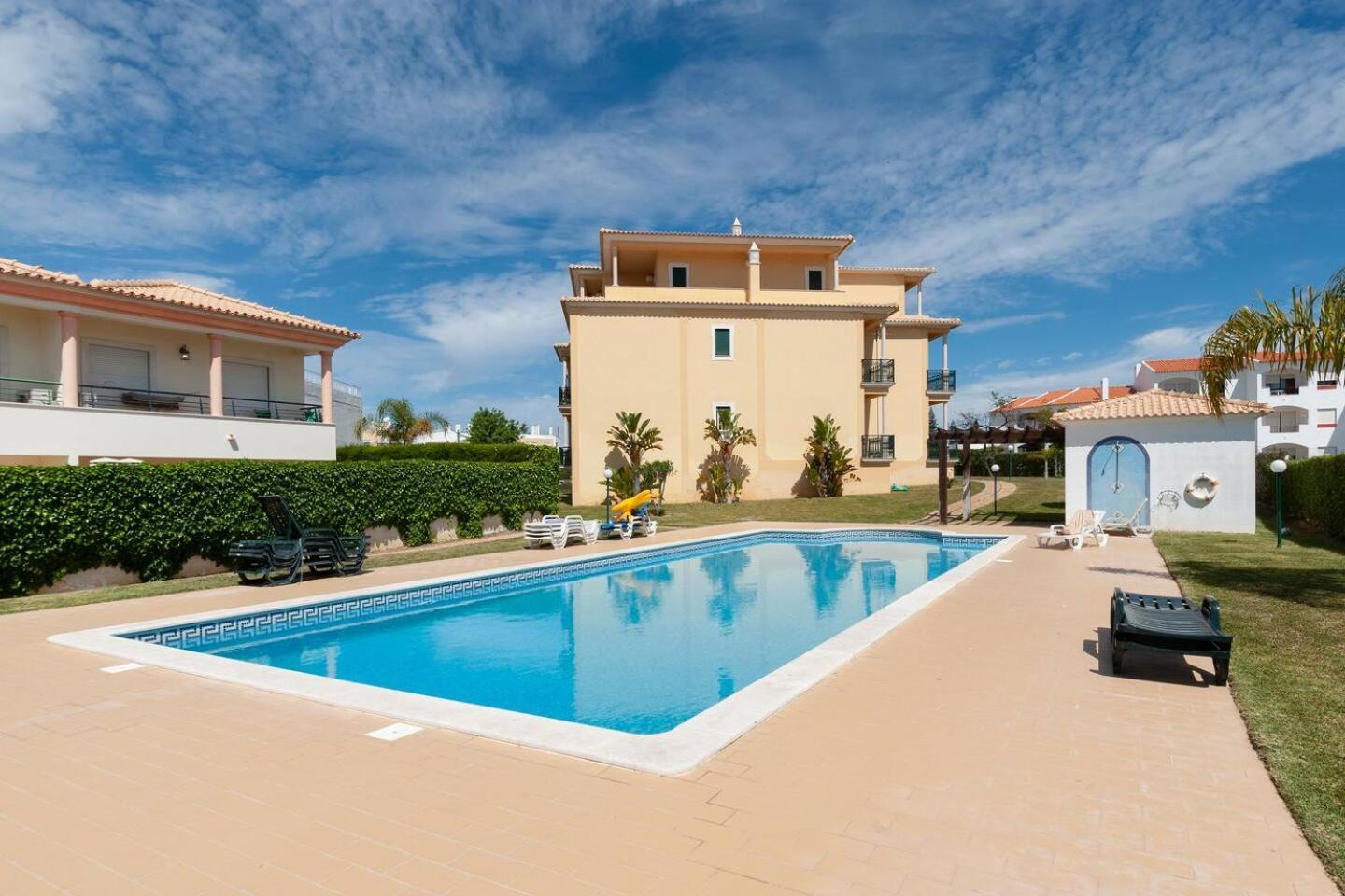 Apartment Avec Piscine