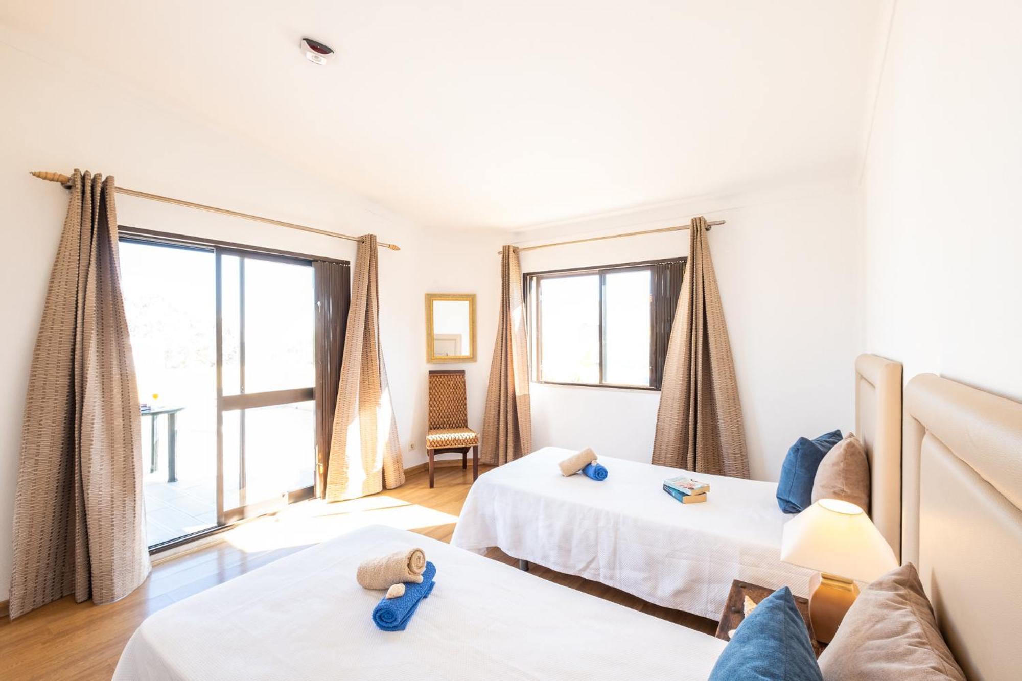 Aruba By Algarve Vacation Villa