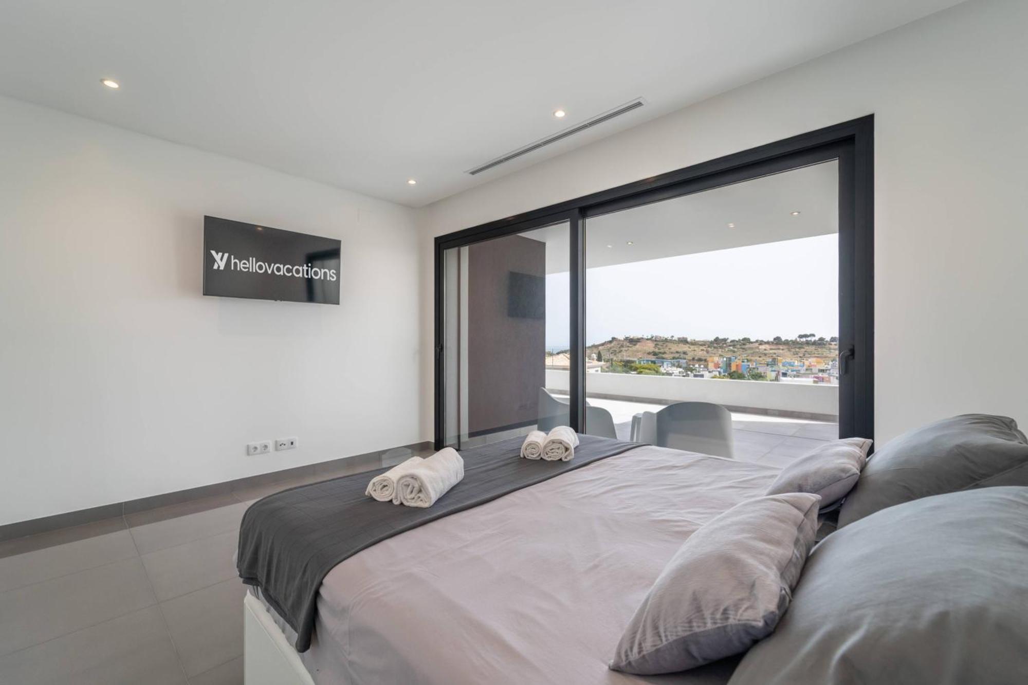 Amendoeiras By Hellovacations Villa *