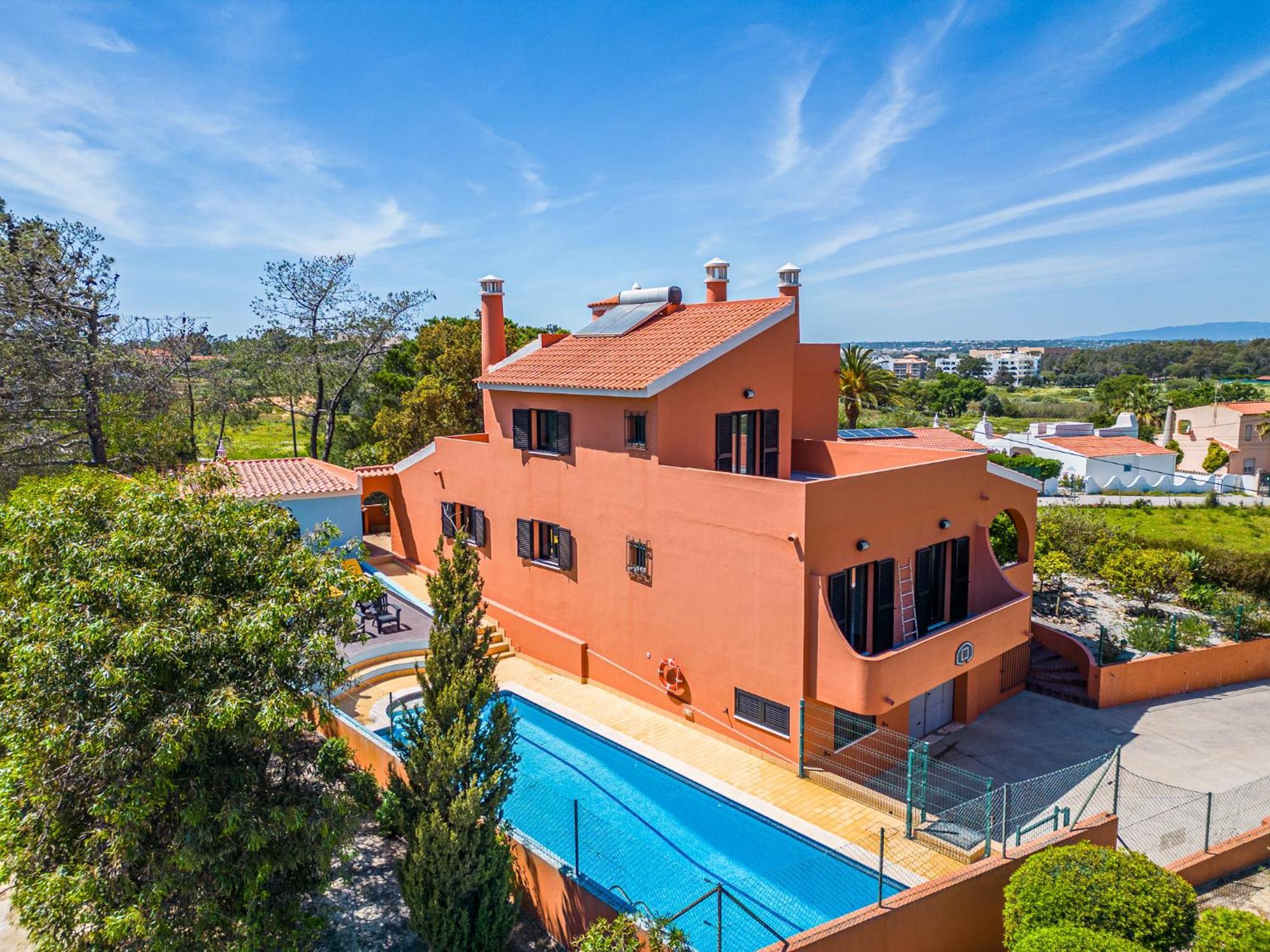 Orange Tree House Villa