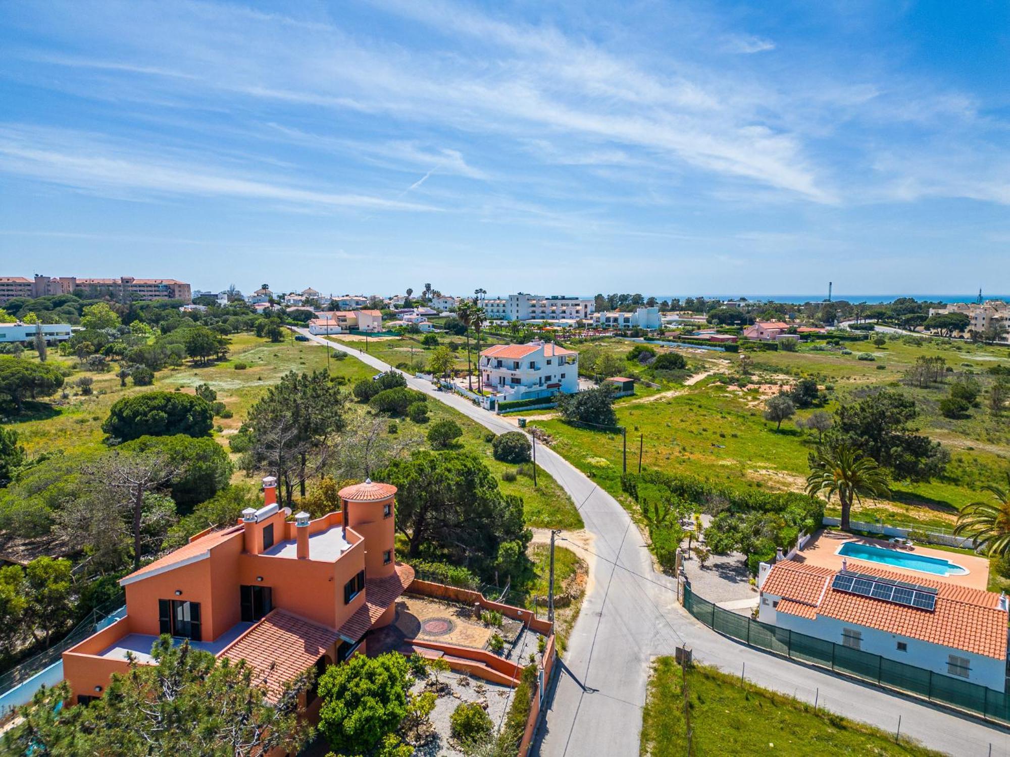 Orange Tree House * Albufeira