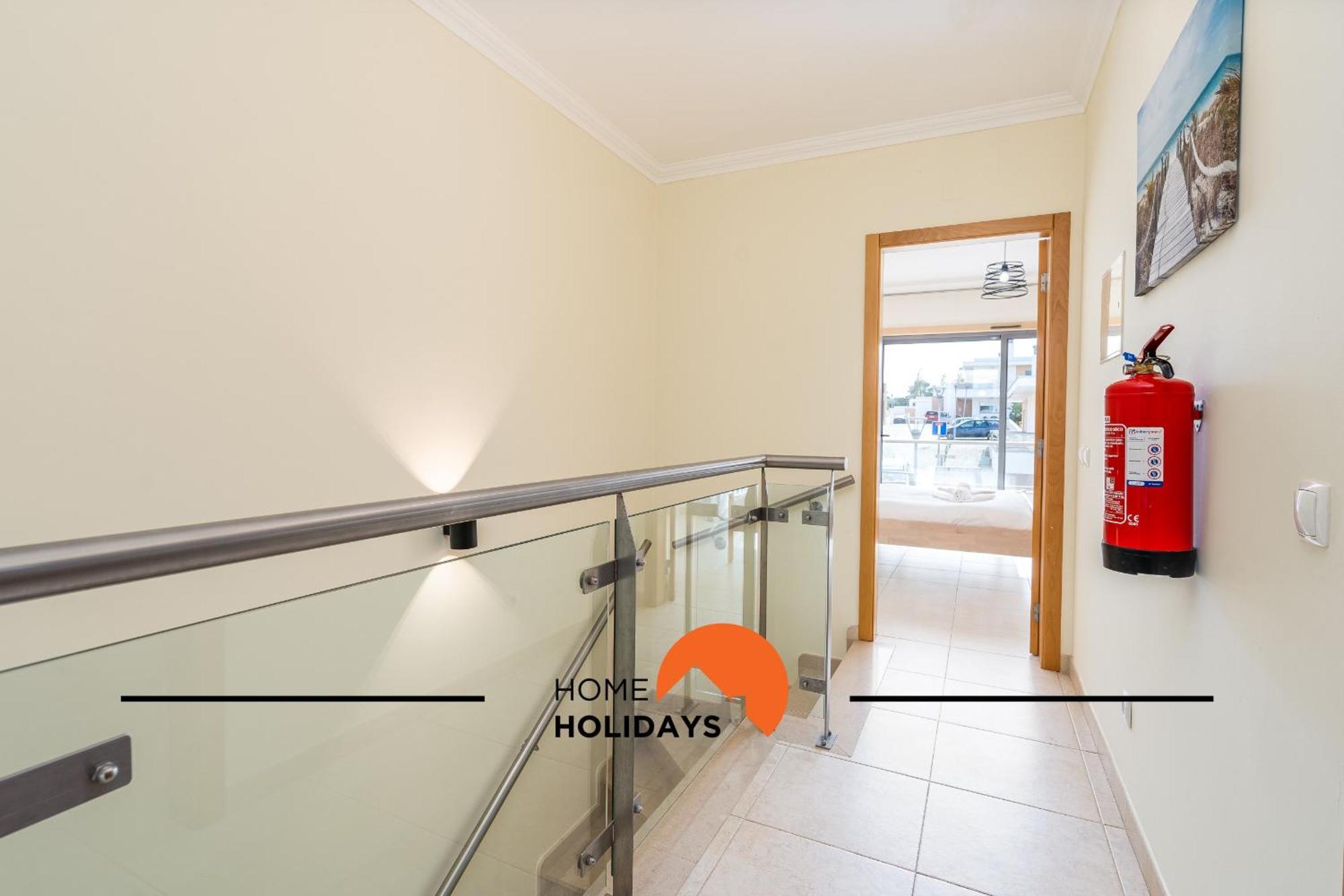 #246 Branca 23 By Holidays * Albufeira