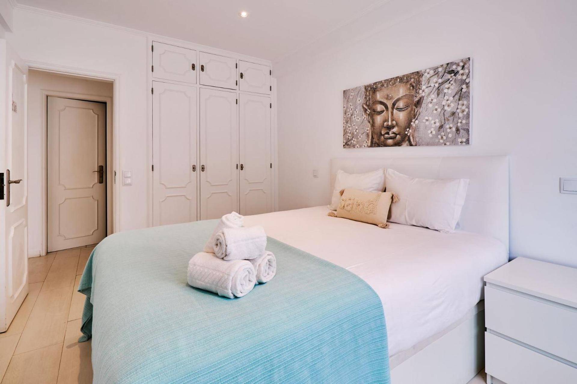 Apartment Monaco Mit Pool Albufeira